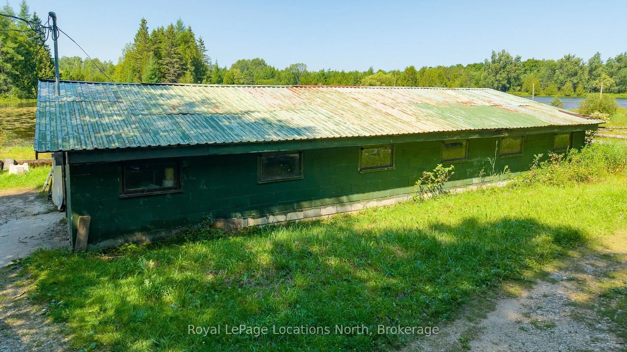 548037 3rd Side Road
