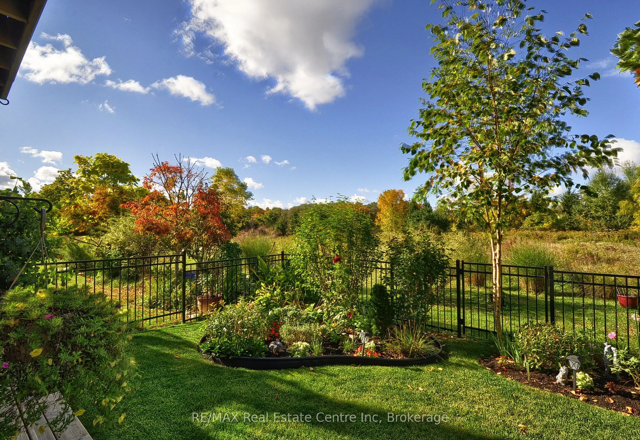 318 FAIRWAY Road