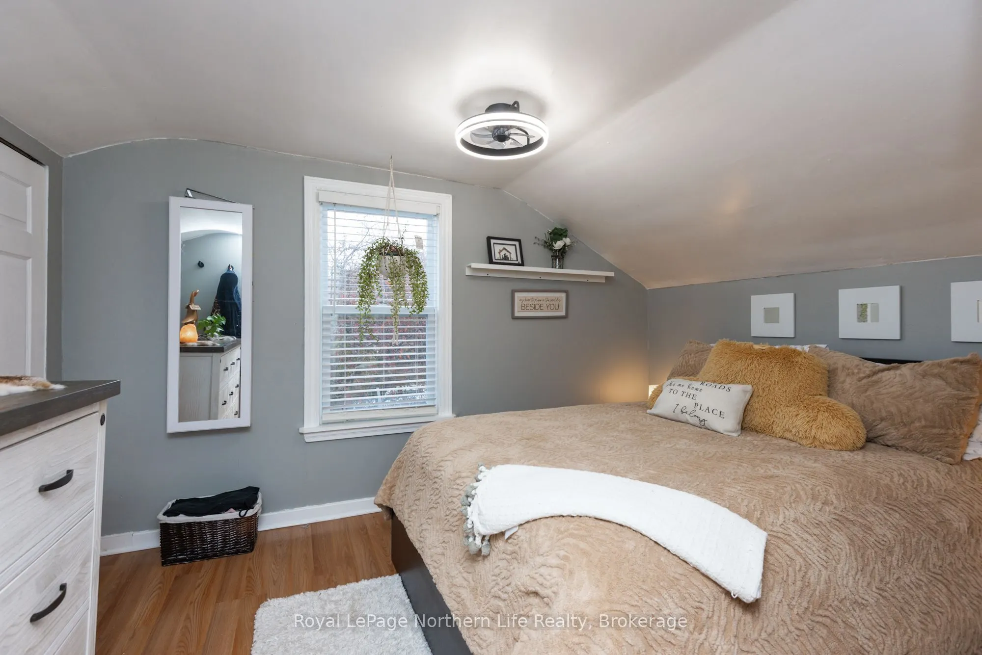 133 Princess Street E
