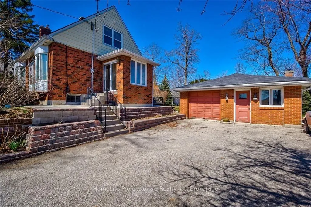 9788 Twenty Road W