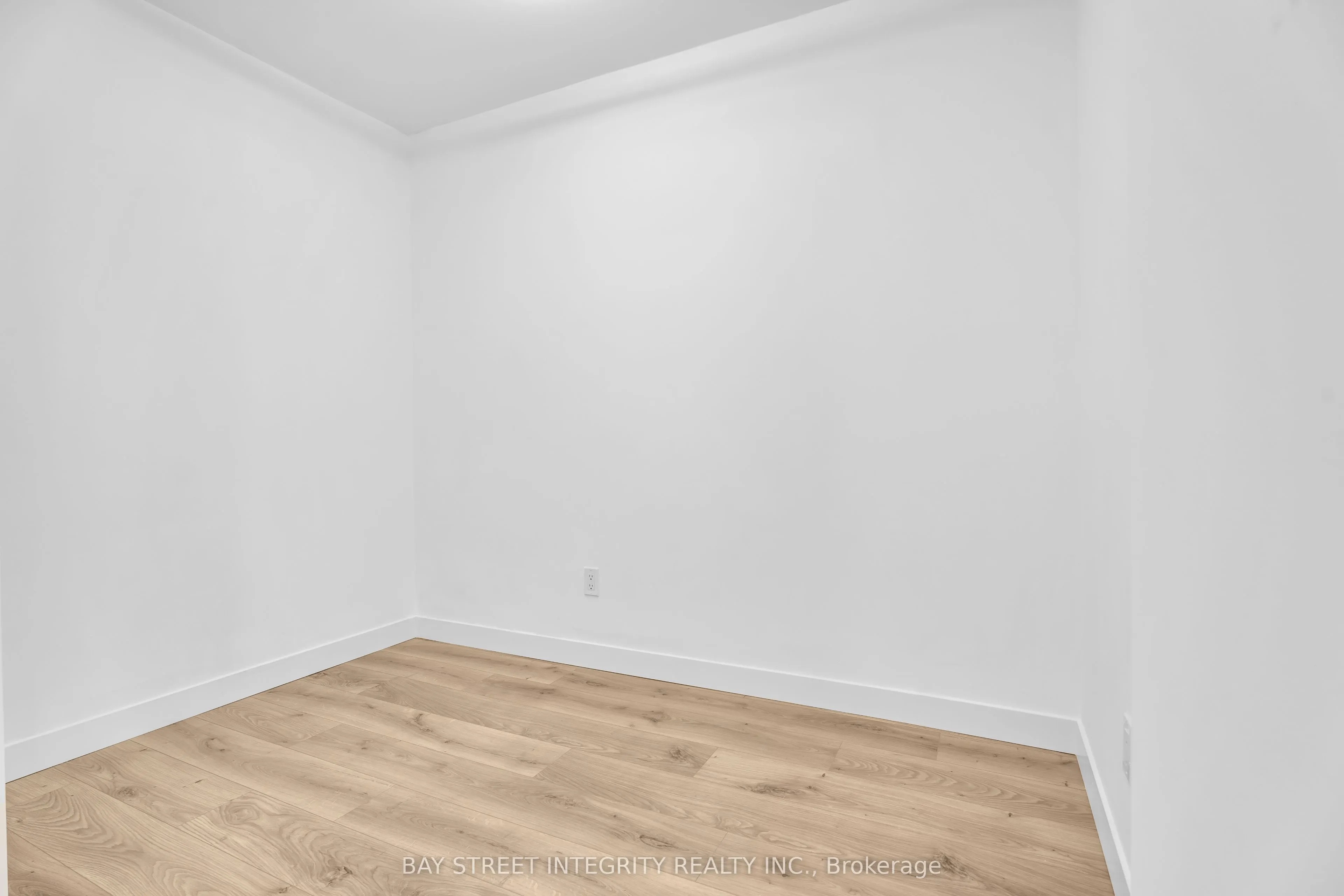 60 Frederic Street #1103