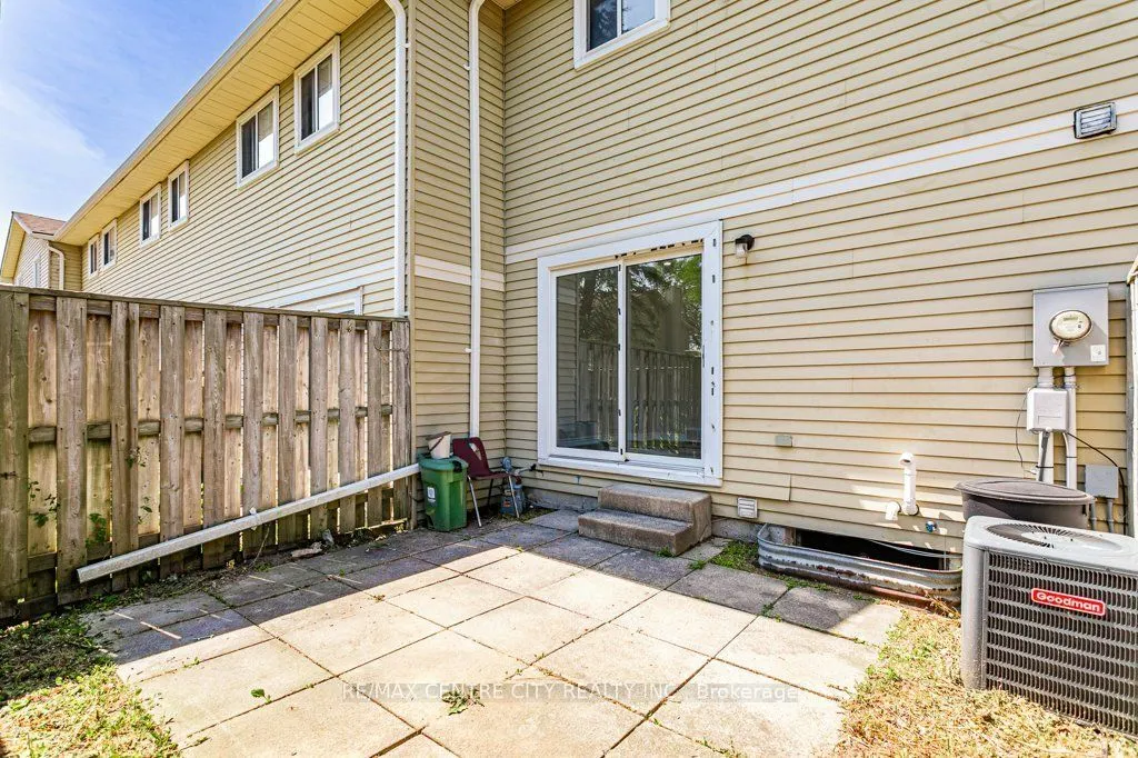 70 Fiddlers Green Road #88