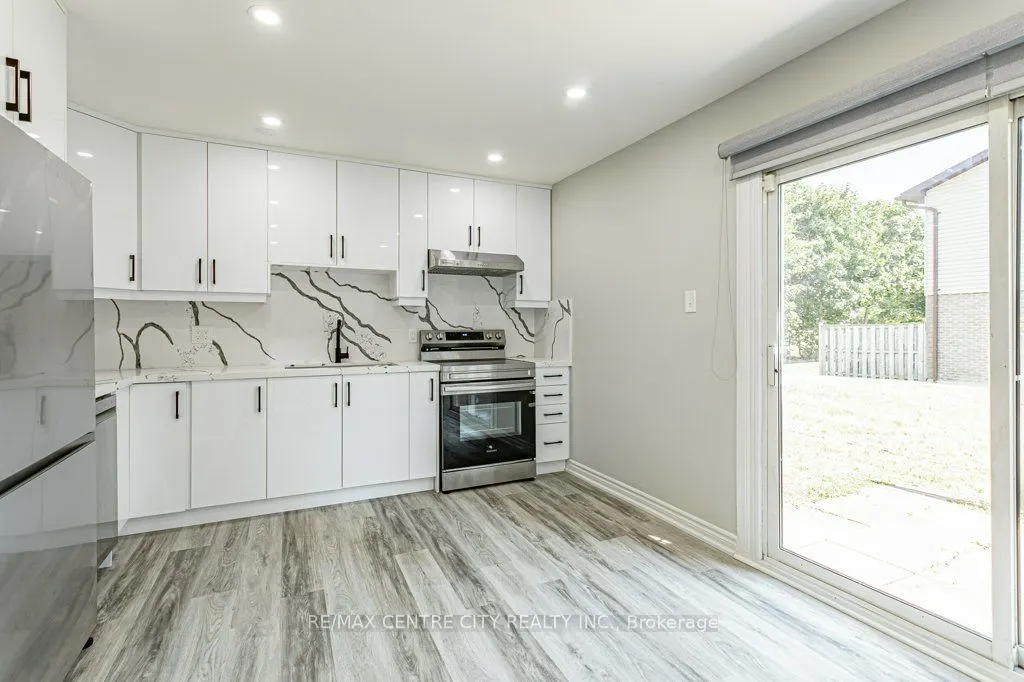 70 Fiddlers Green Road #88