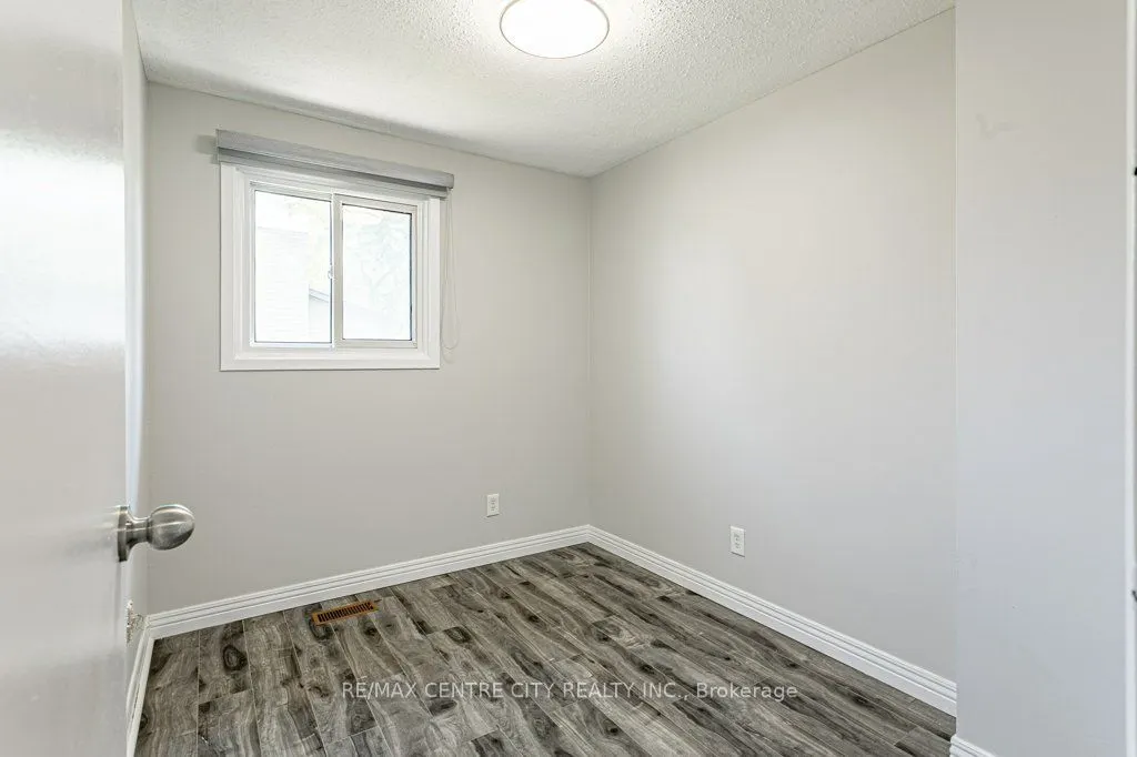 70 Fiddlers Green Road #88