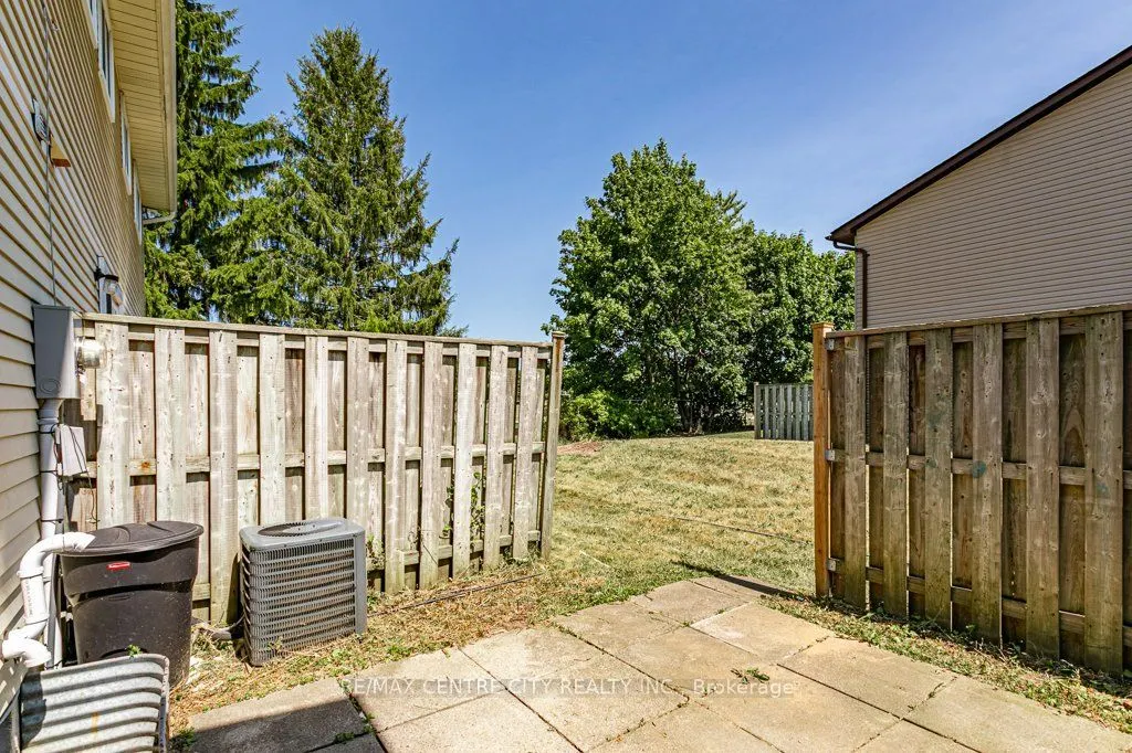 70 Fiddlers Green Road #88