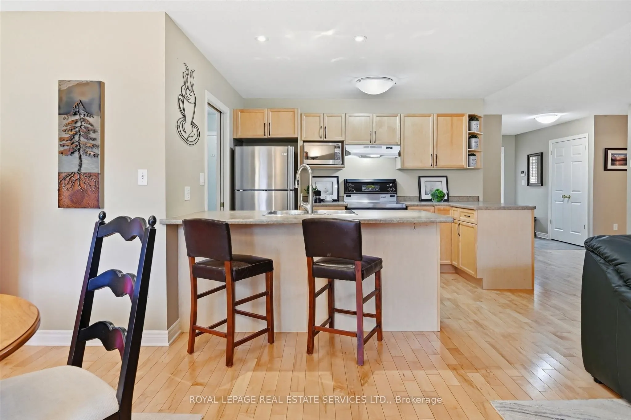 44 Thorold Avenue