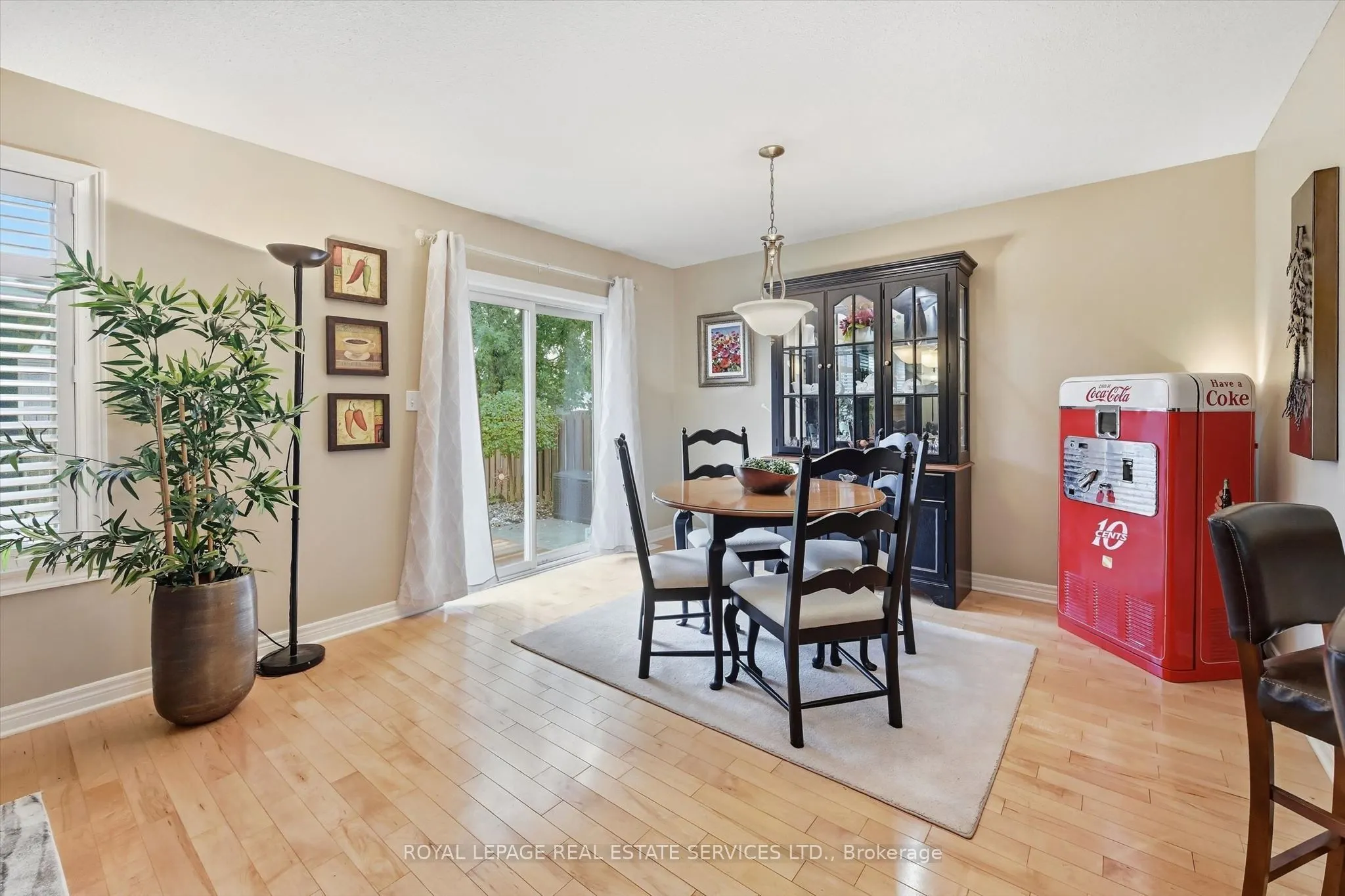 44 Thorold Avenue