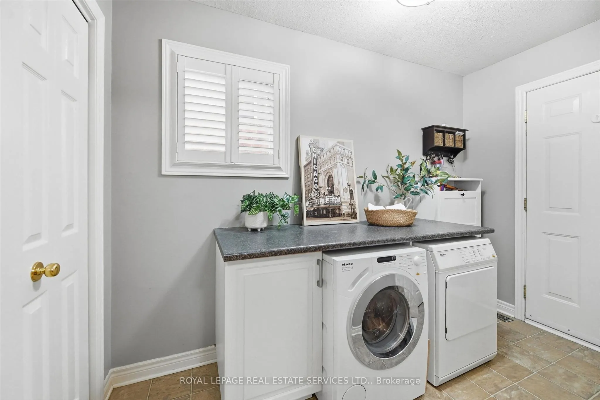 44 Thorold Avenue