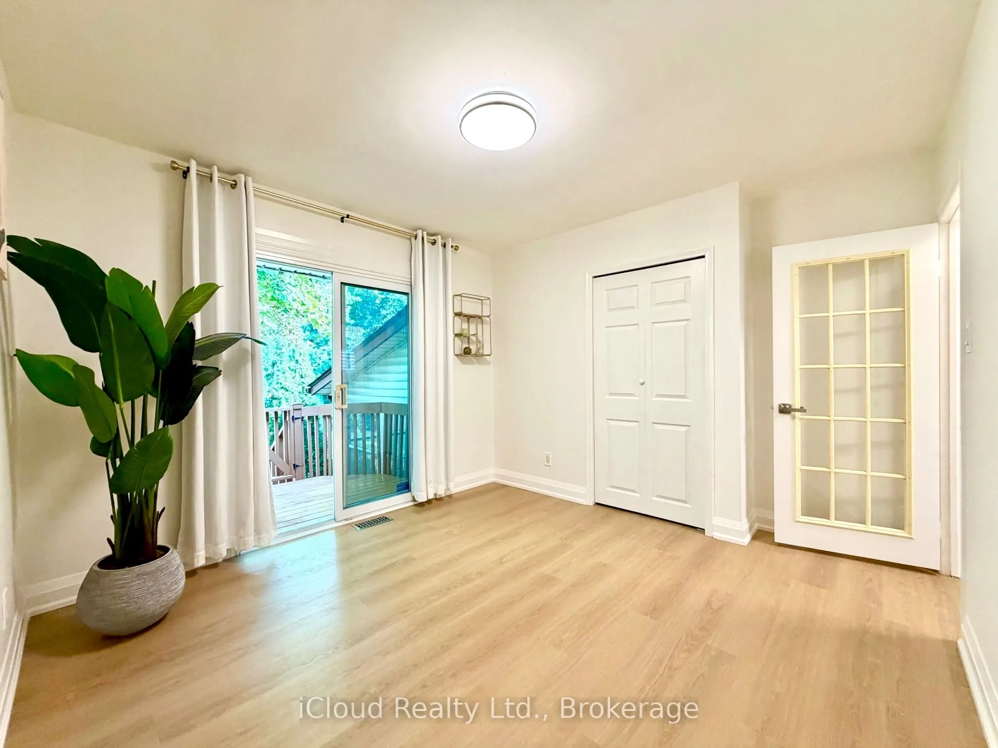 119 Dixon Street