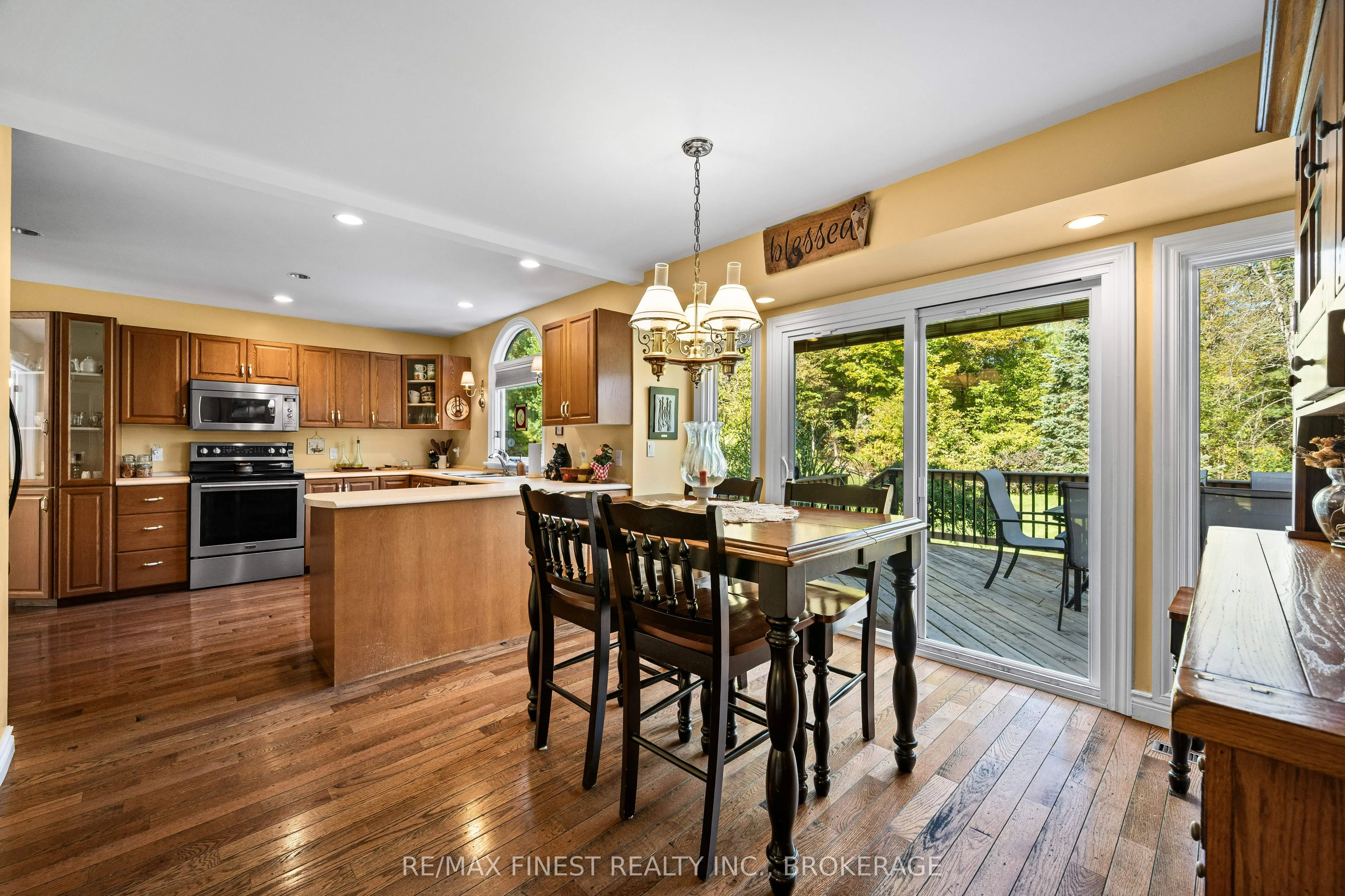2032 Valleyview Drive