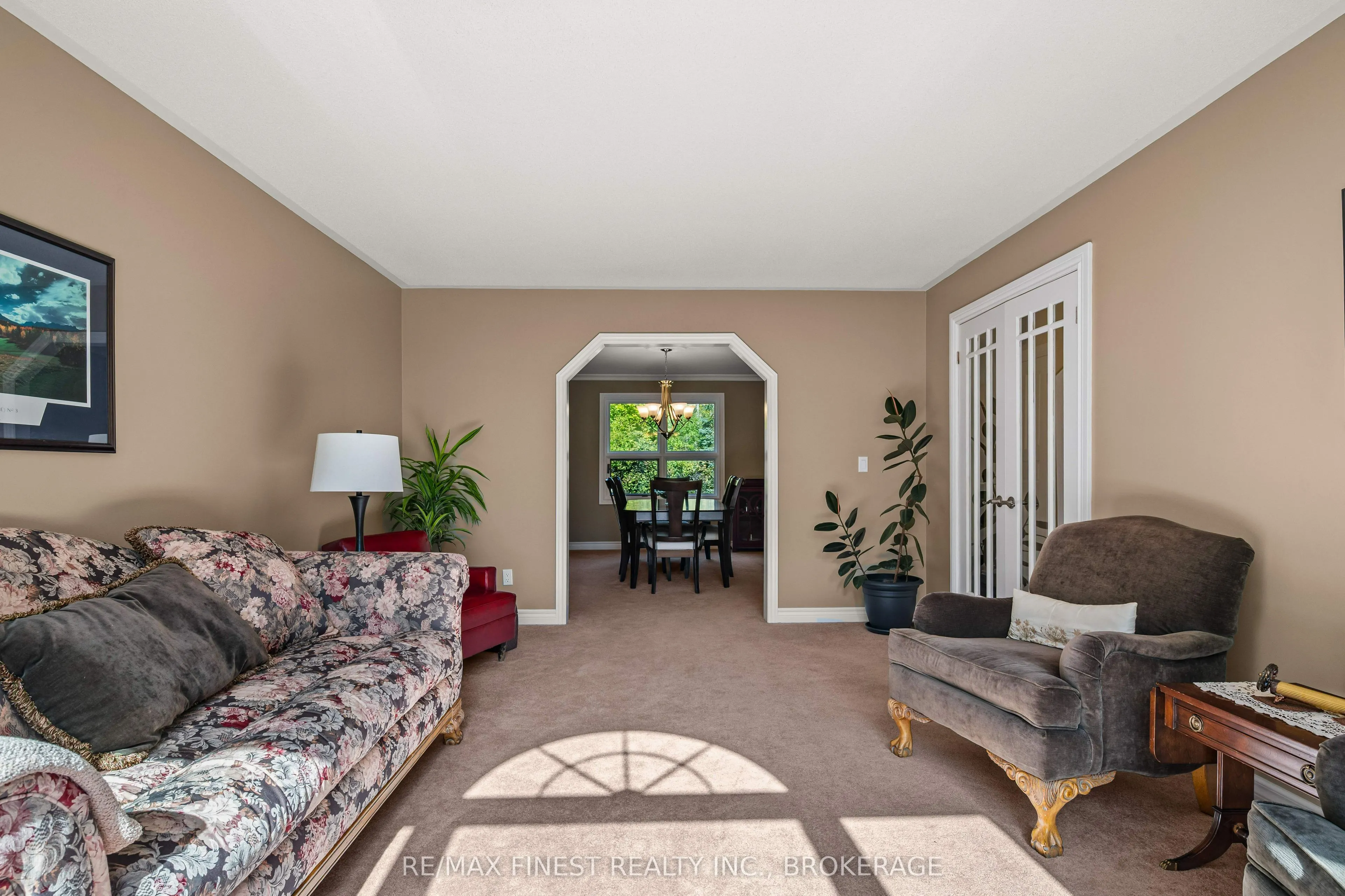 2032 Valleyview Drive