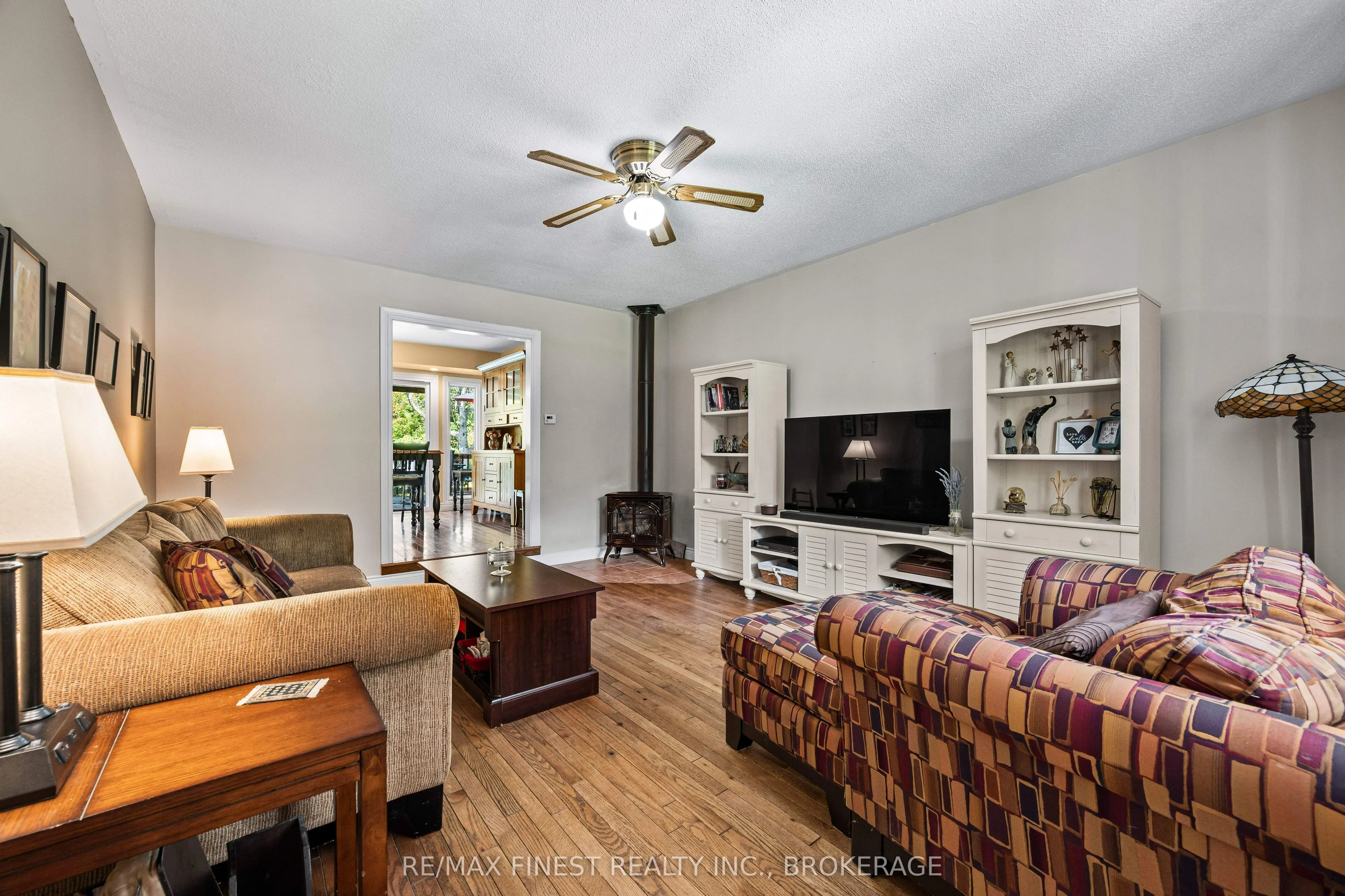 2032 Valleyview Drive