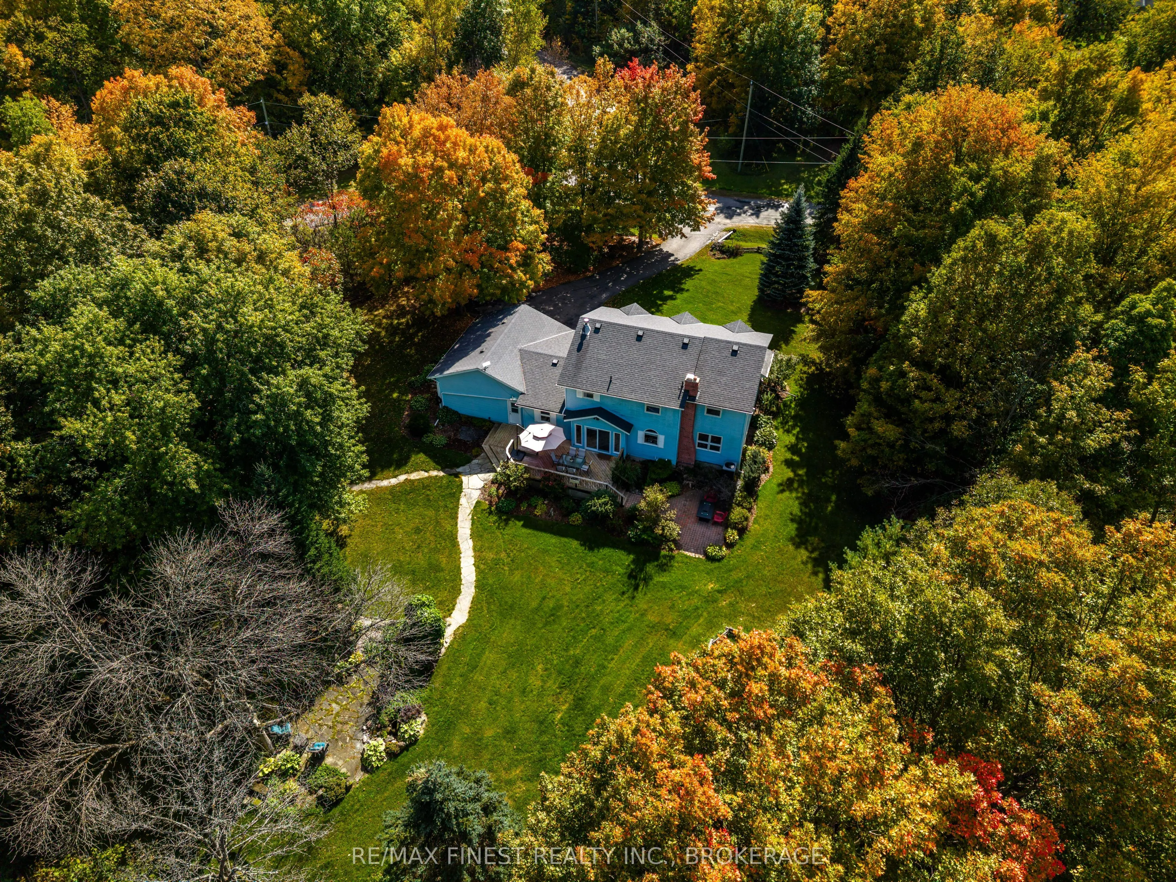 2032 Valleyview Drive
