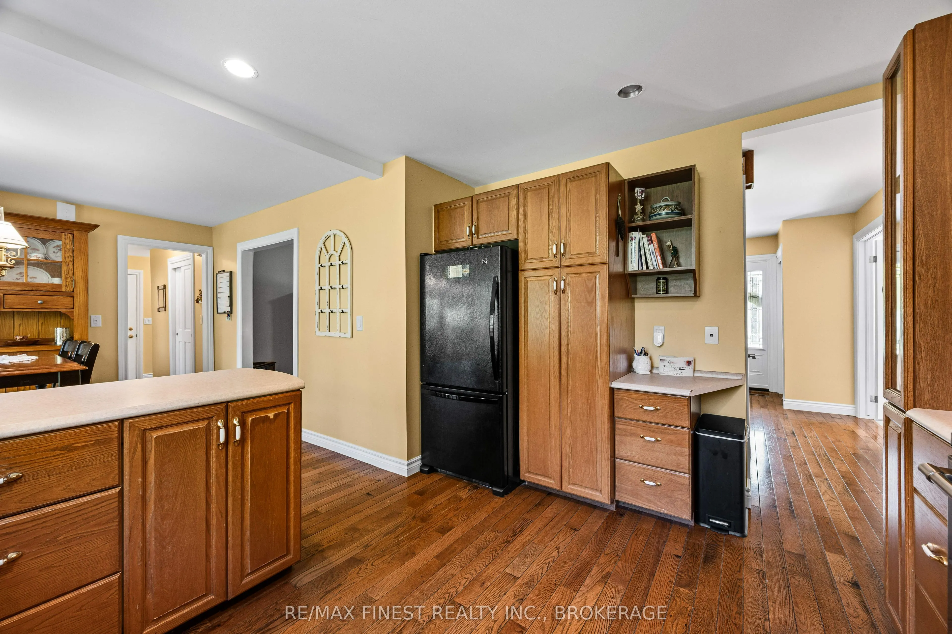 2032 Valleyview Drive