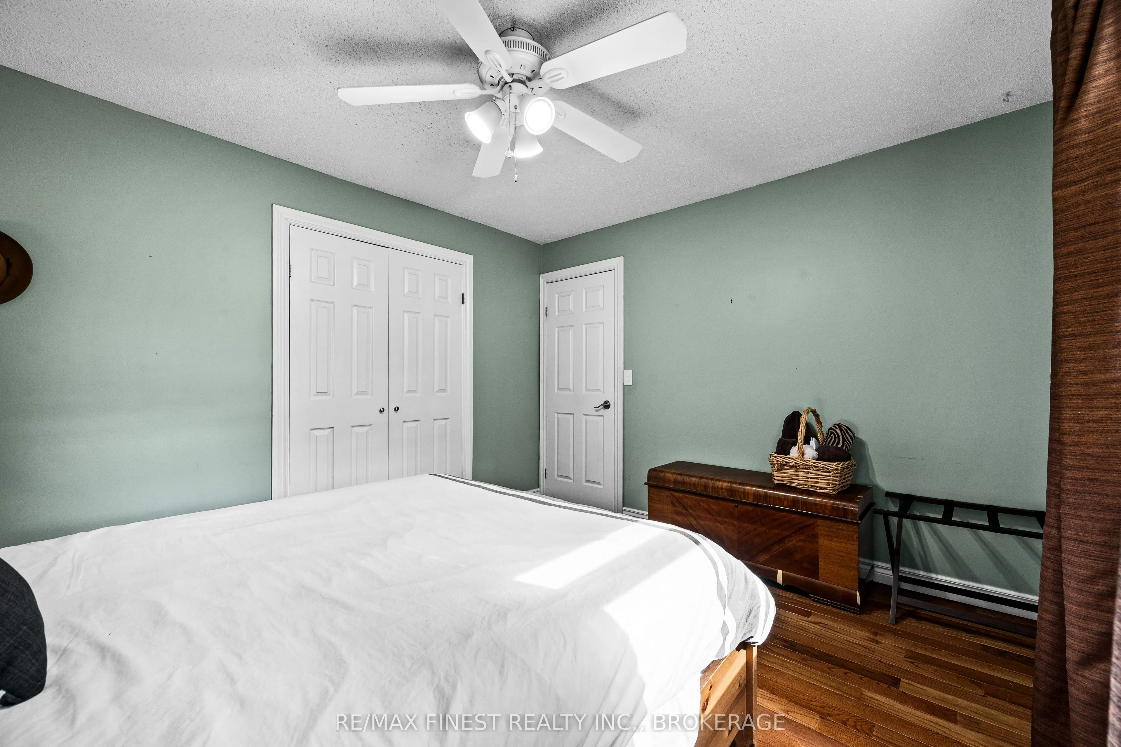 2032 Valleyview Drive
