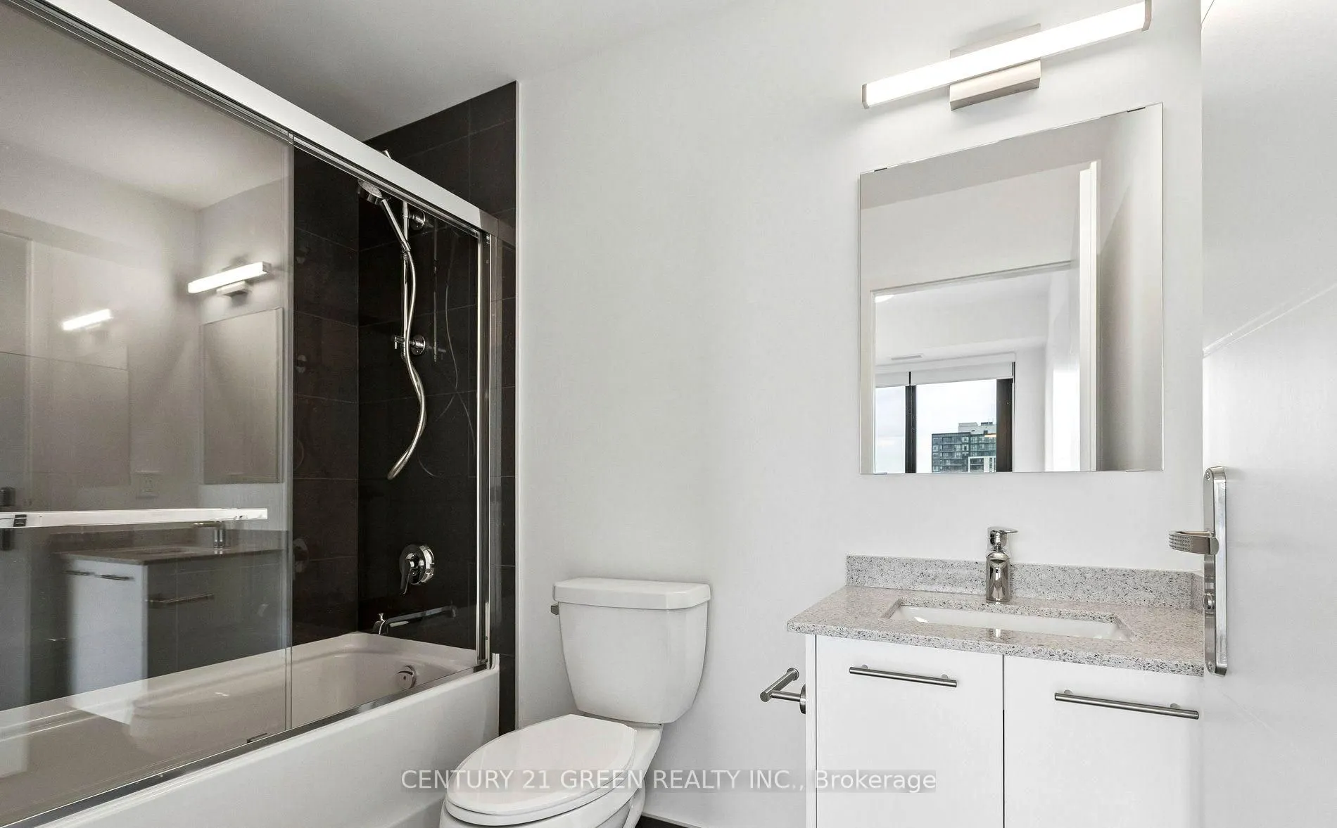 30 Francis Street S #2712