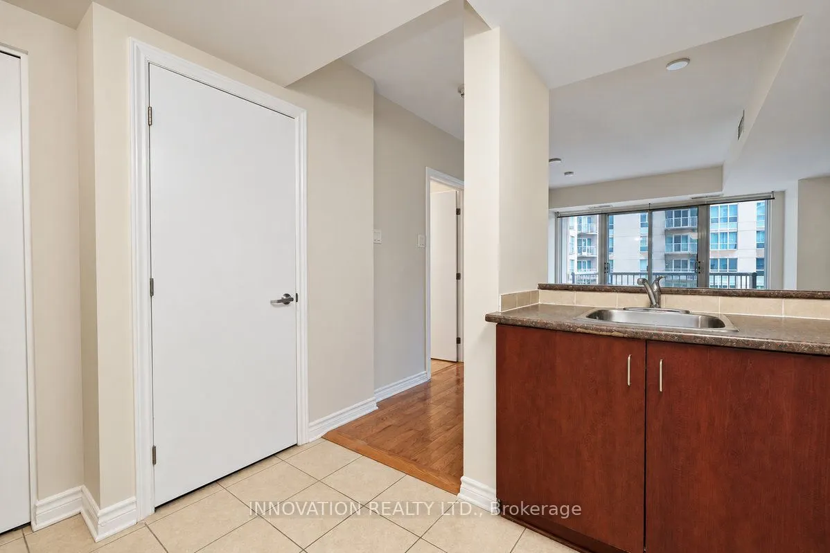 200 Rideau Street #510