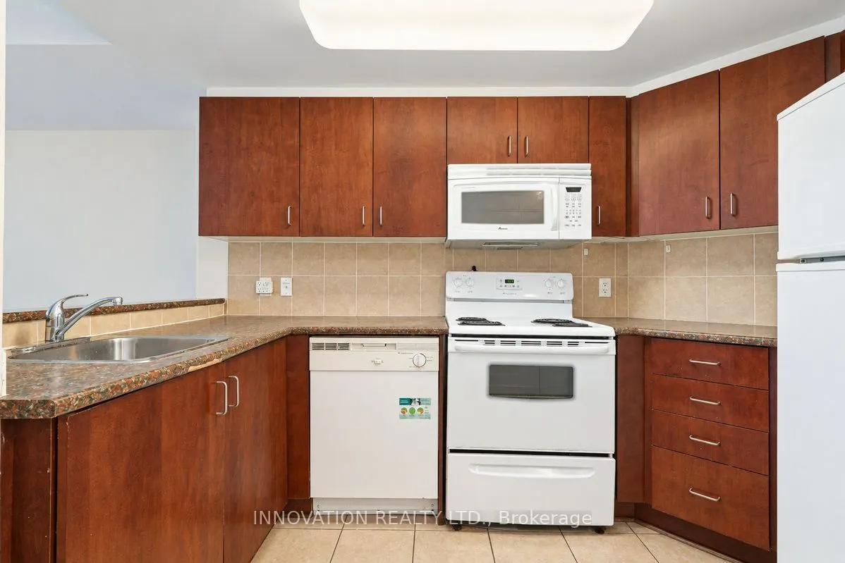 200 Rideau Street #510