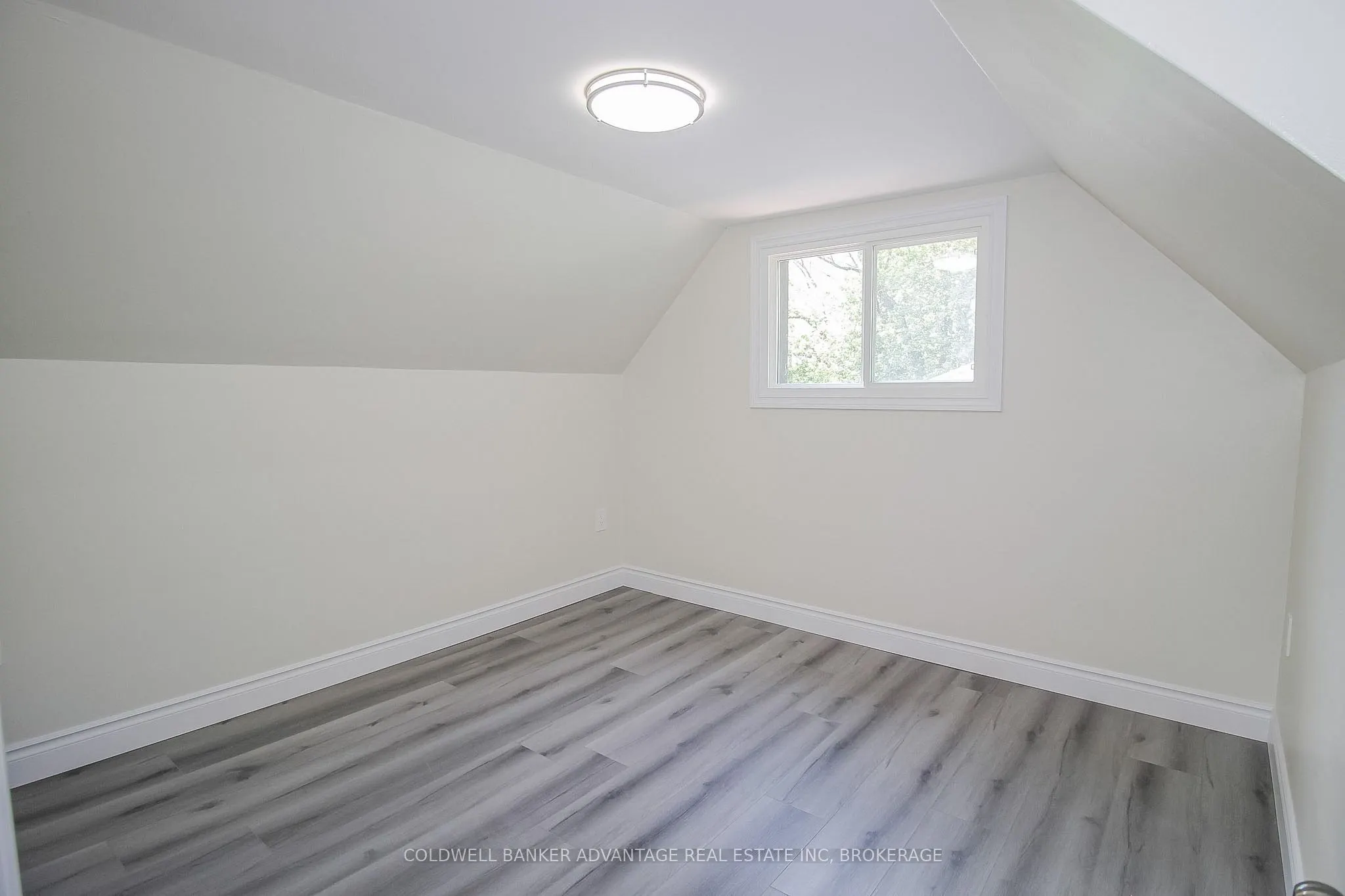 378 Thorold Road