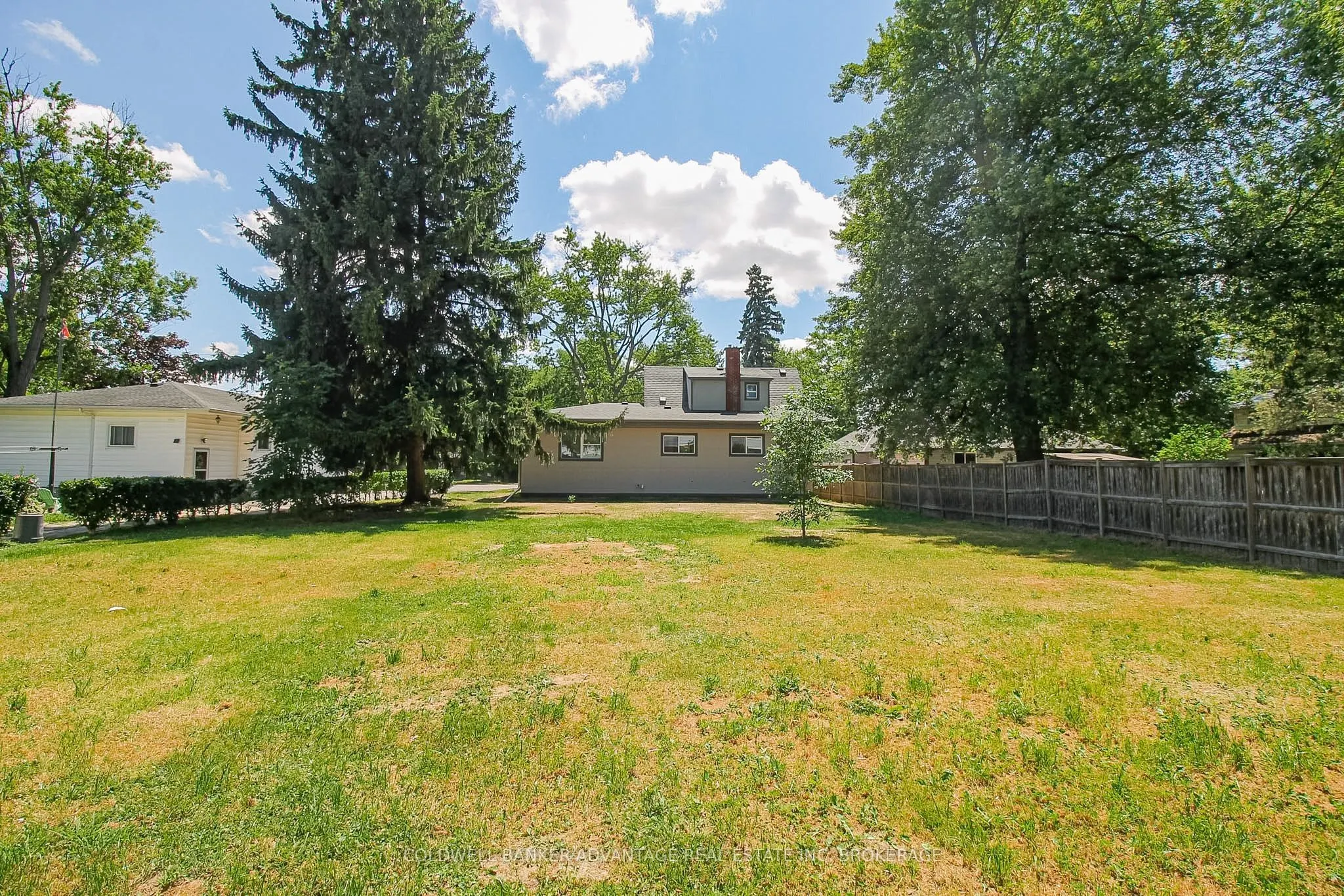 378 Thorold Road