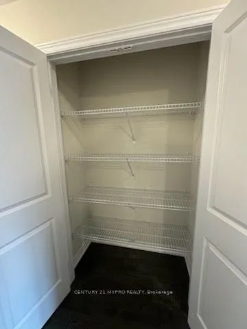 10 Birmingham Drive ##47