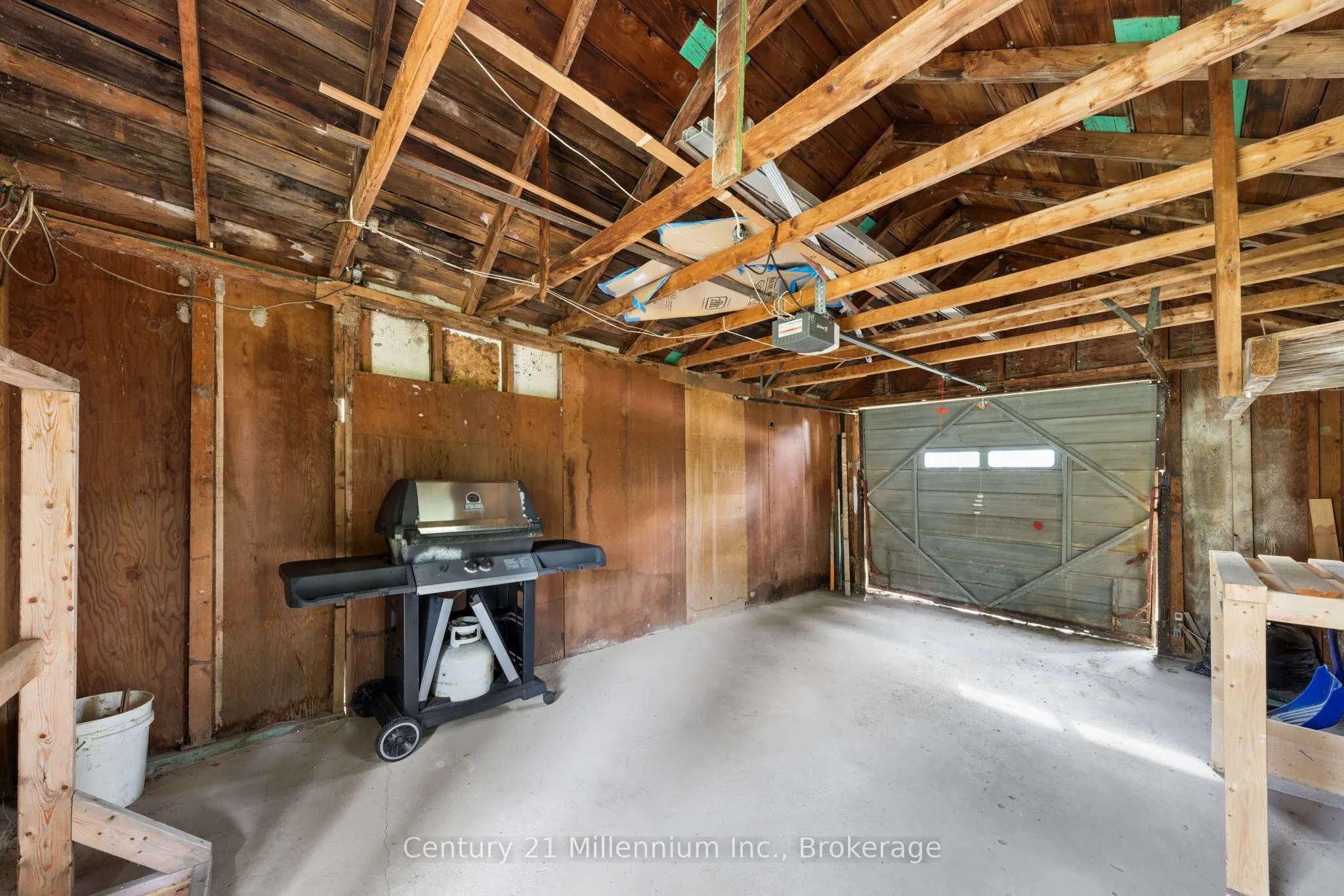 123 HIDDEN LAKE Road