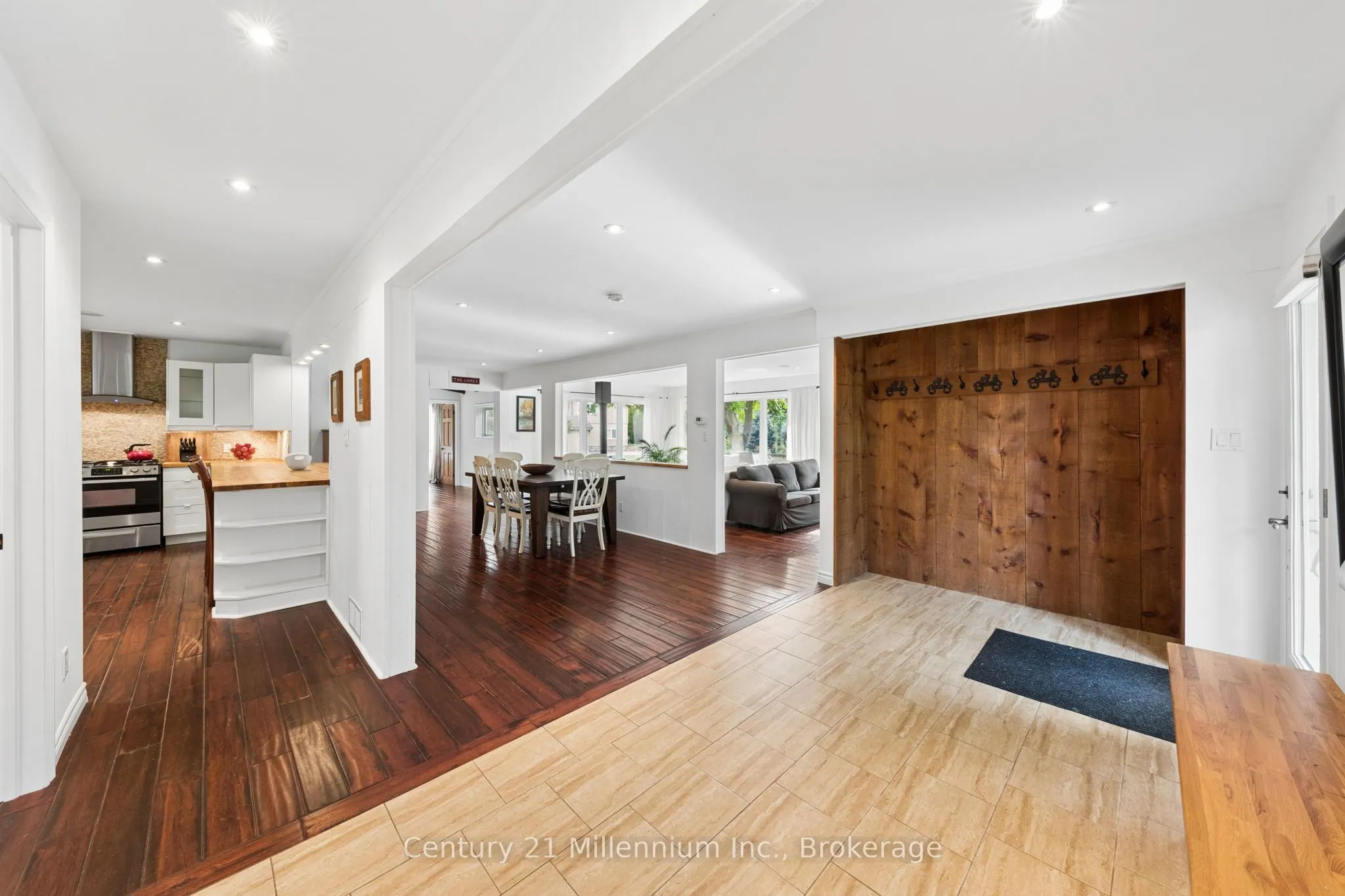 123 HIDDEN LAKE Road