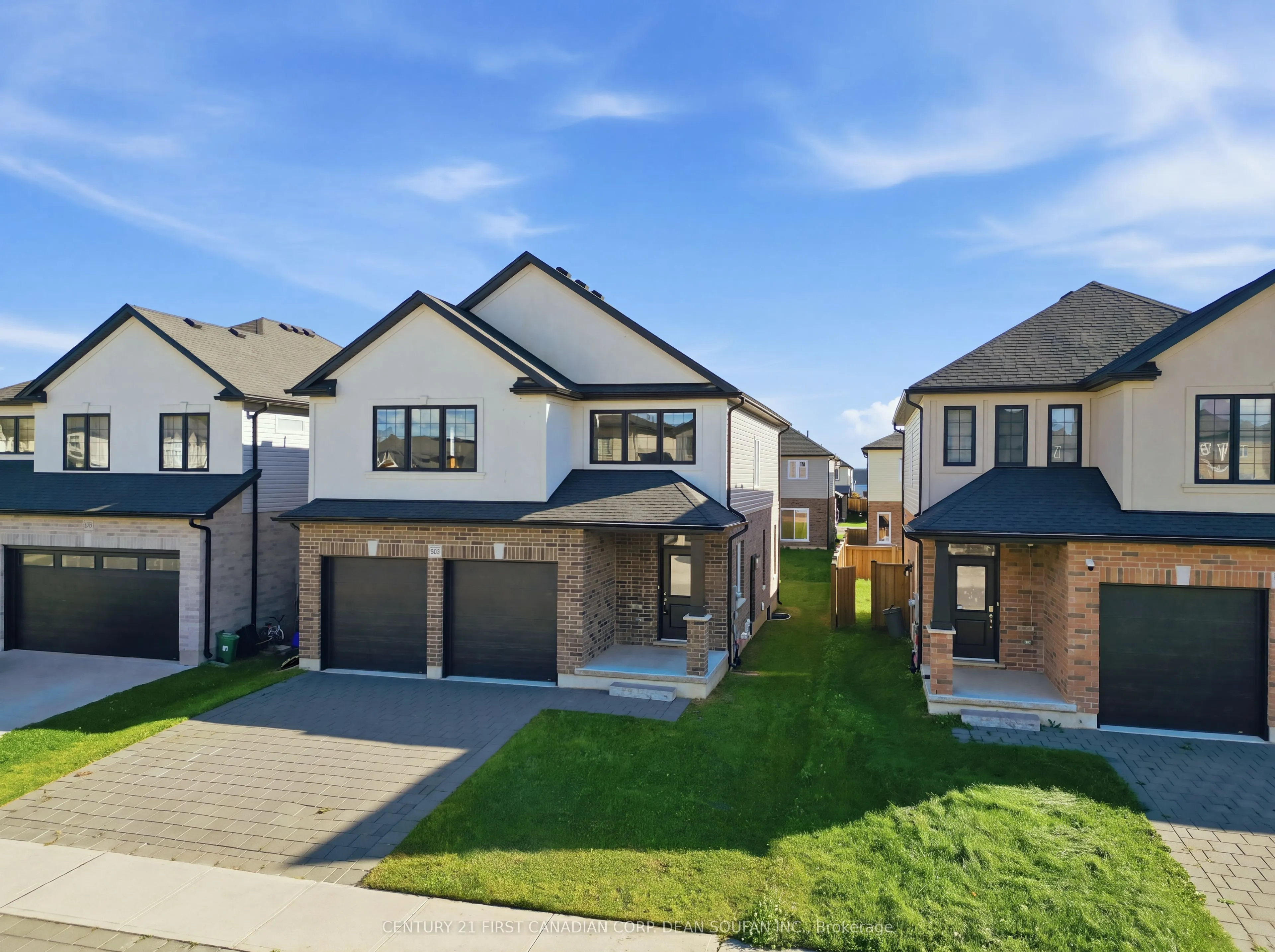 2943 Lemieux Walk