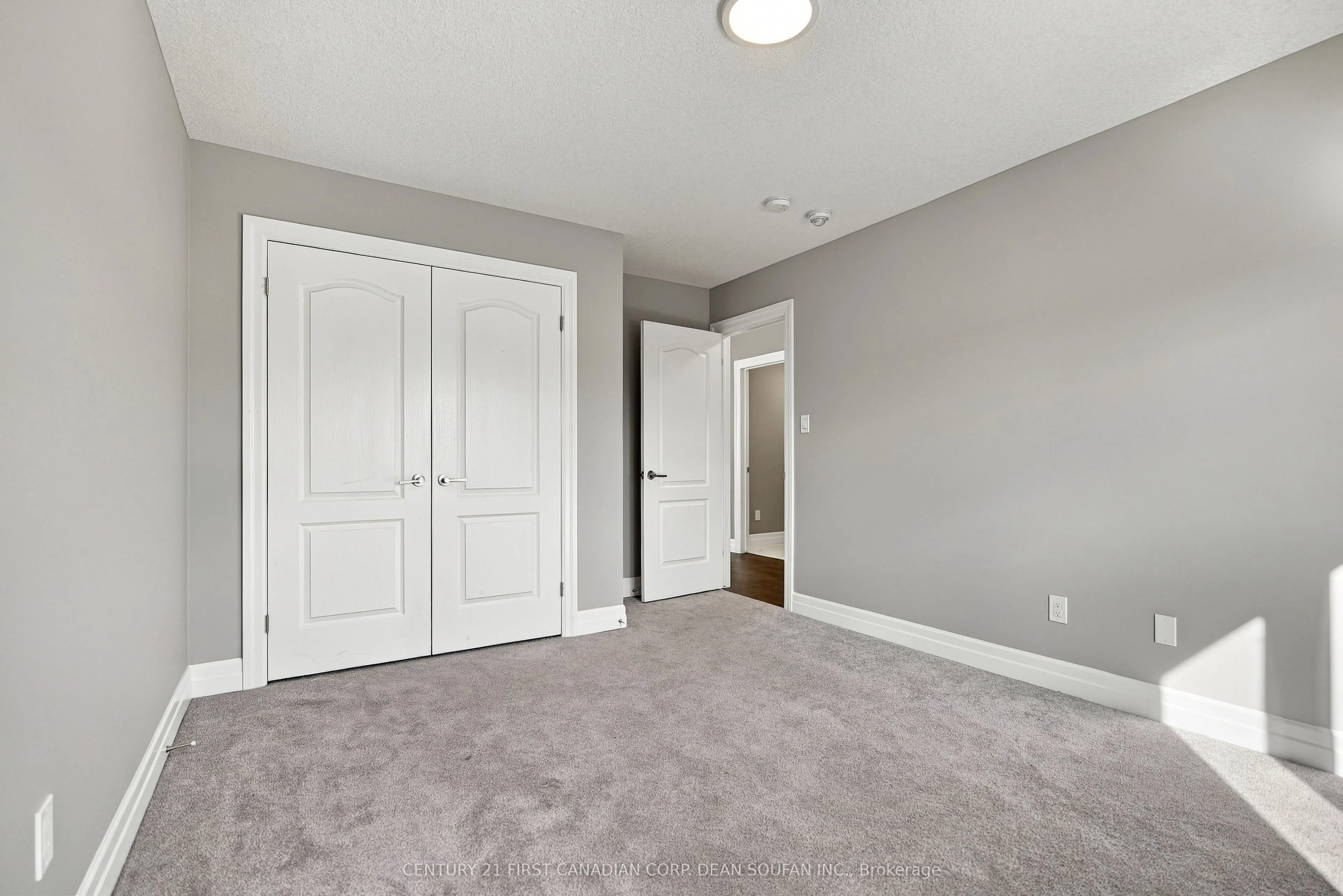2943 Lemieux Walk