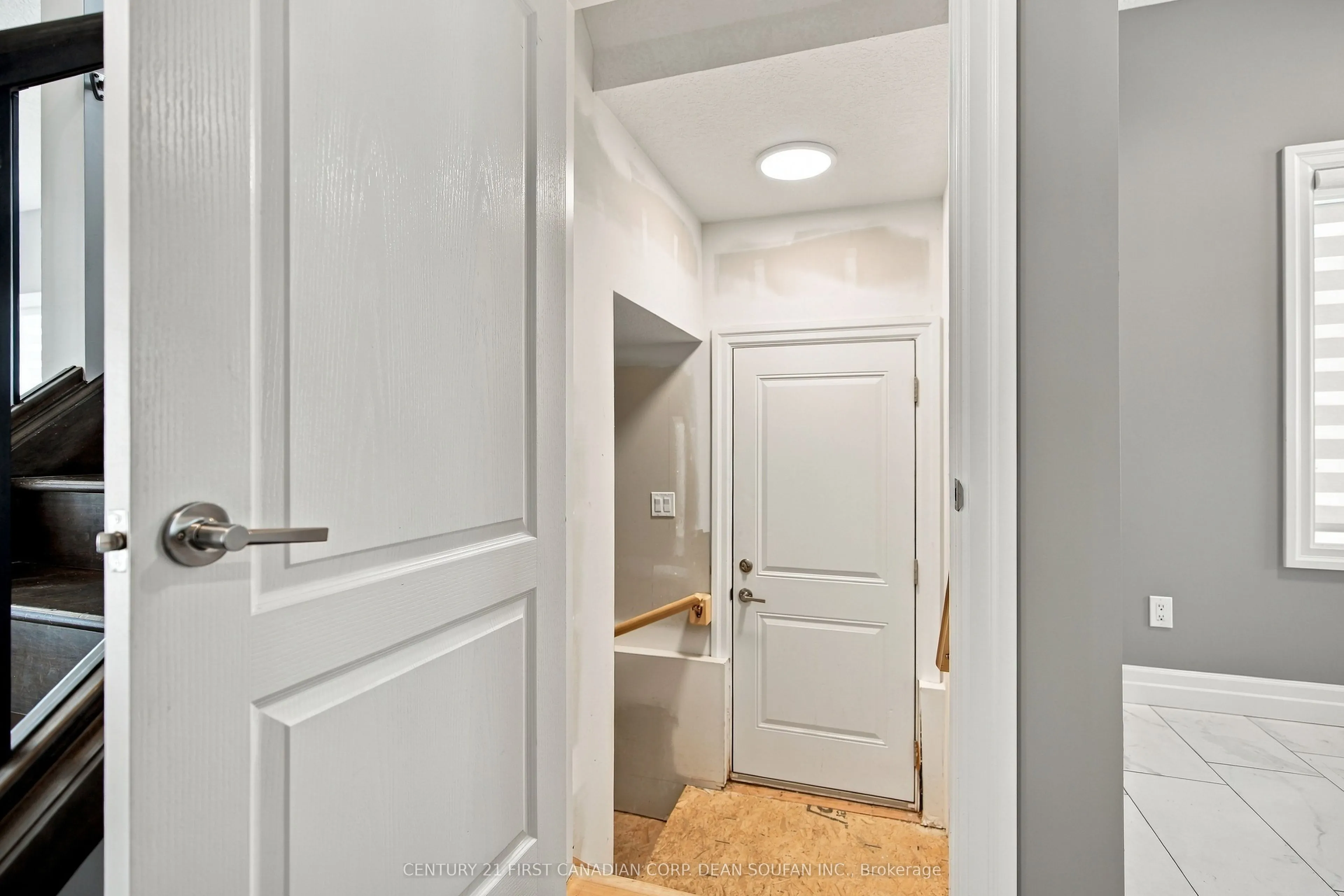 2943 Lemieux Walk