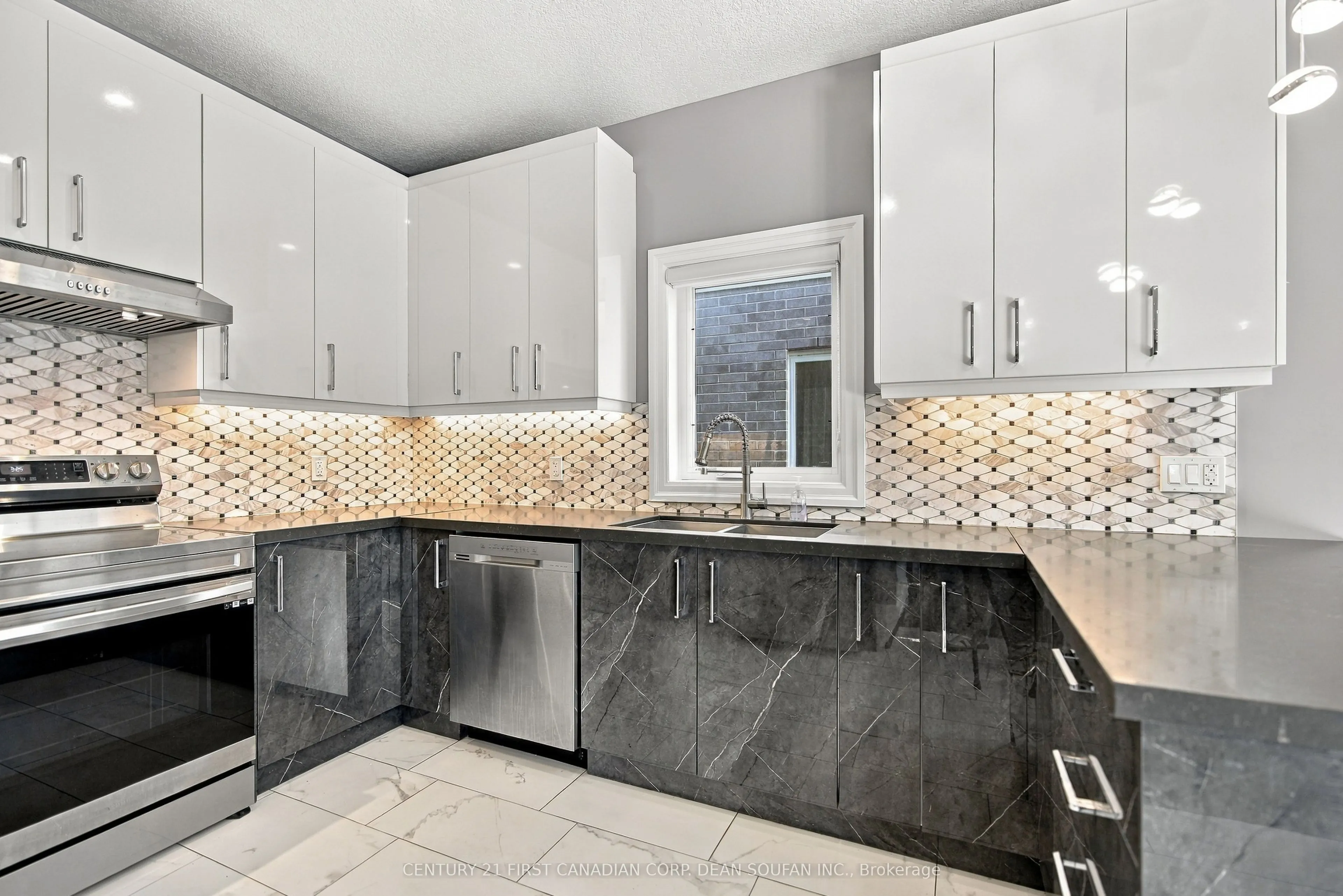 2943 Lemieux Walk