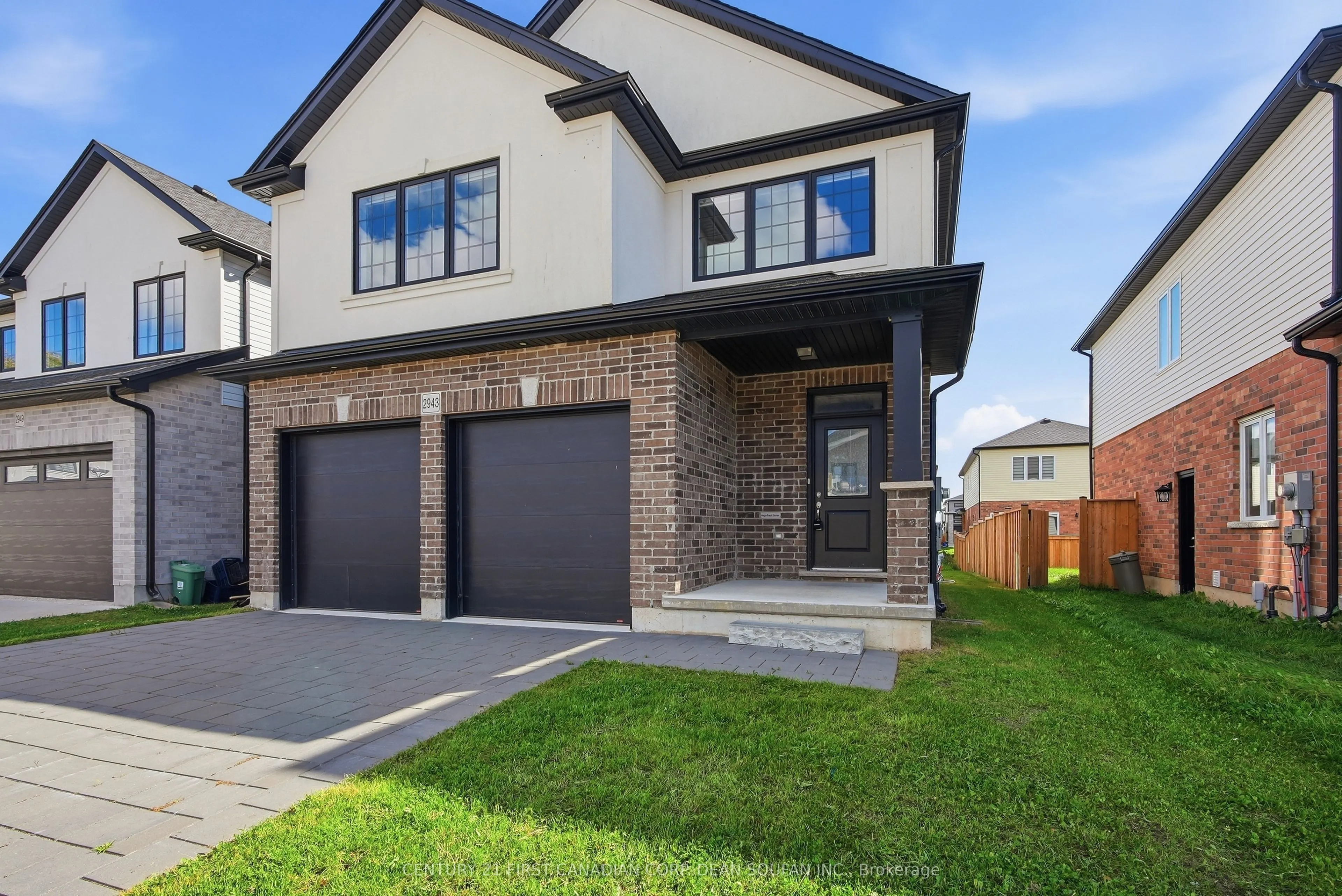 2943 Lemieux Walk