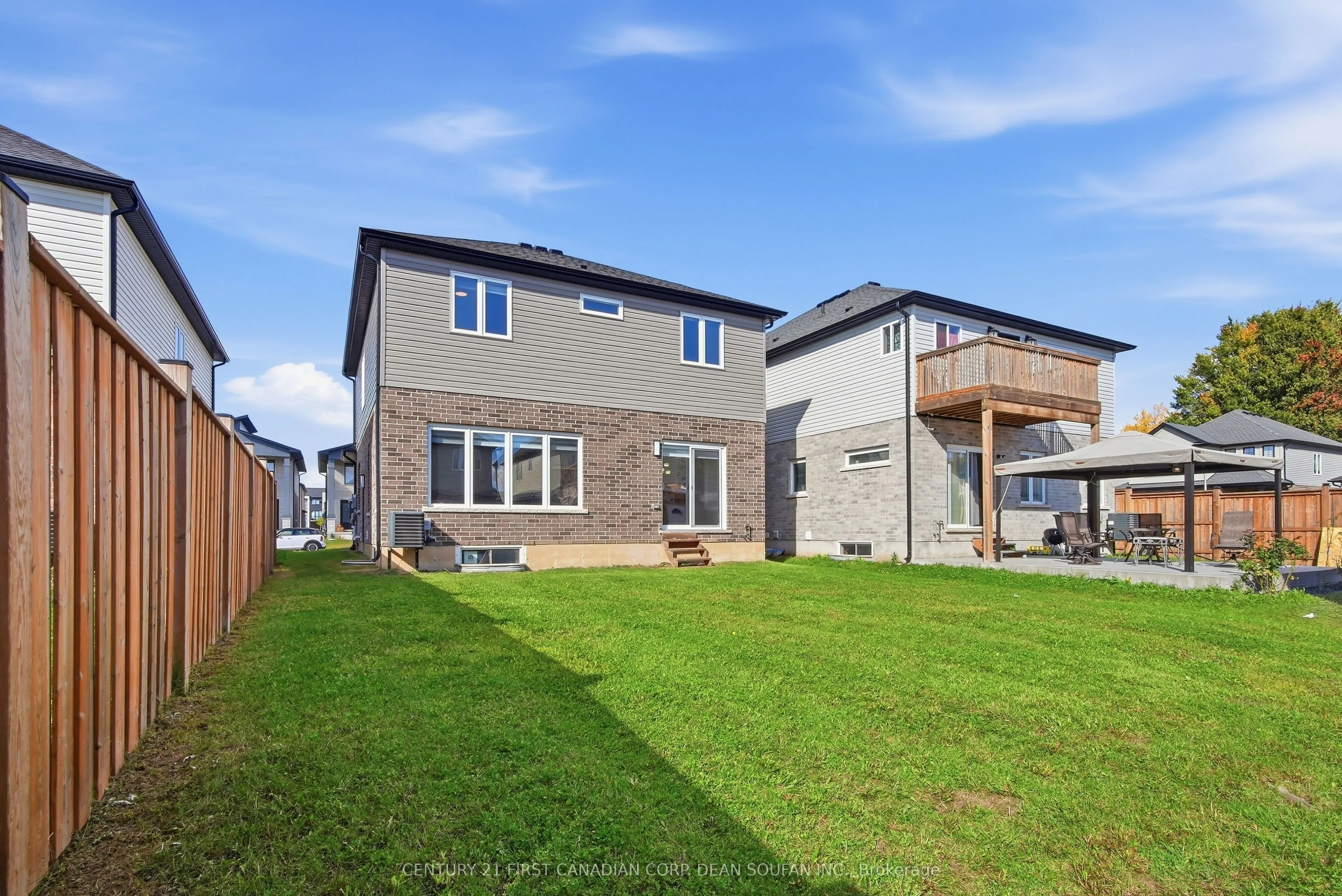 2943 Lemieux Walk