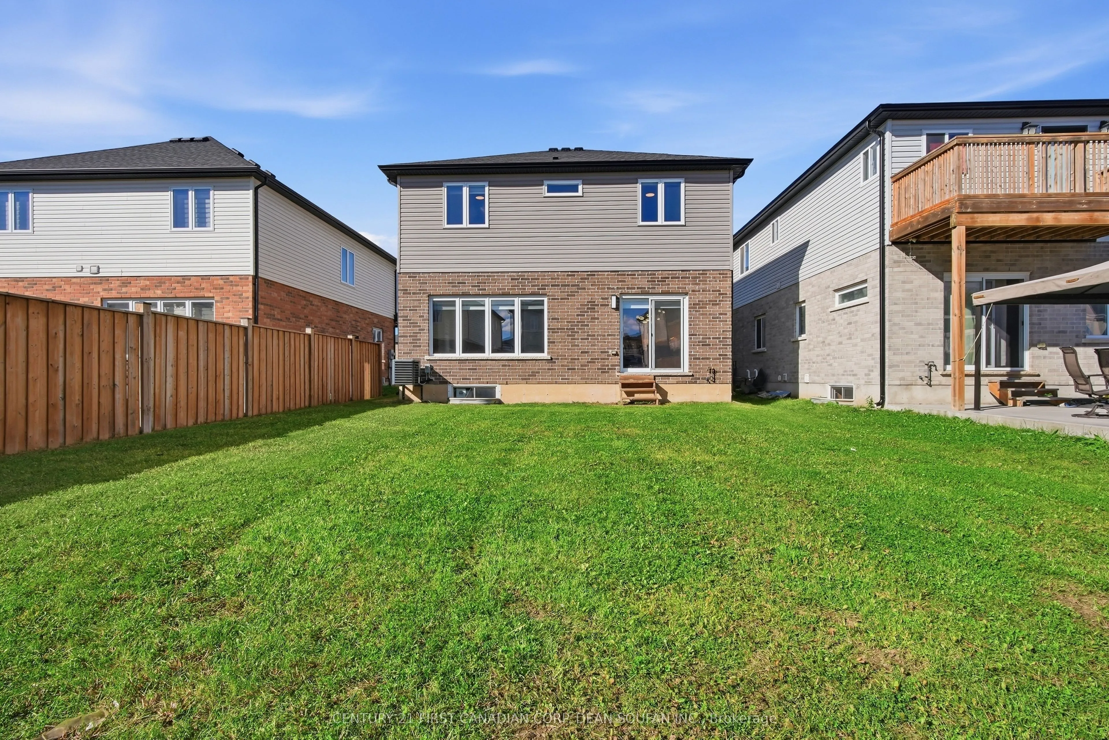 2943 Lemieux Walk