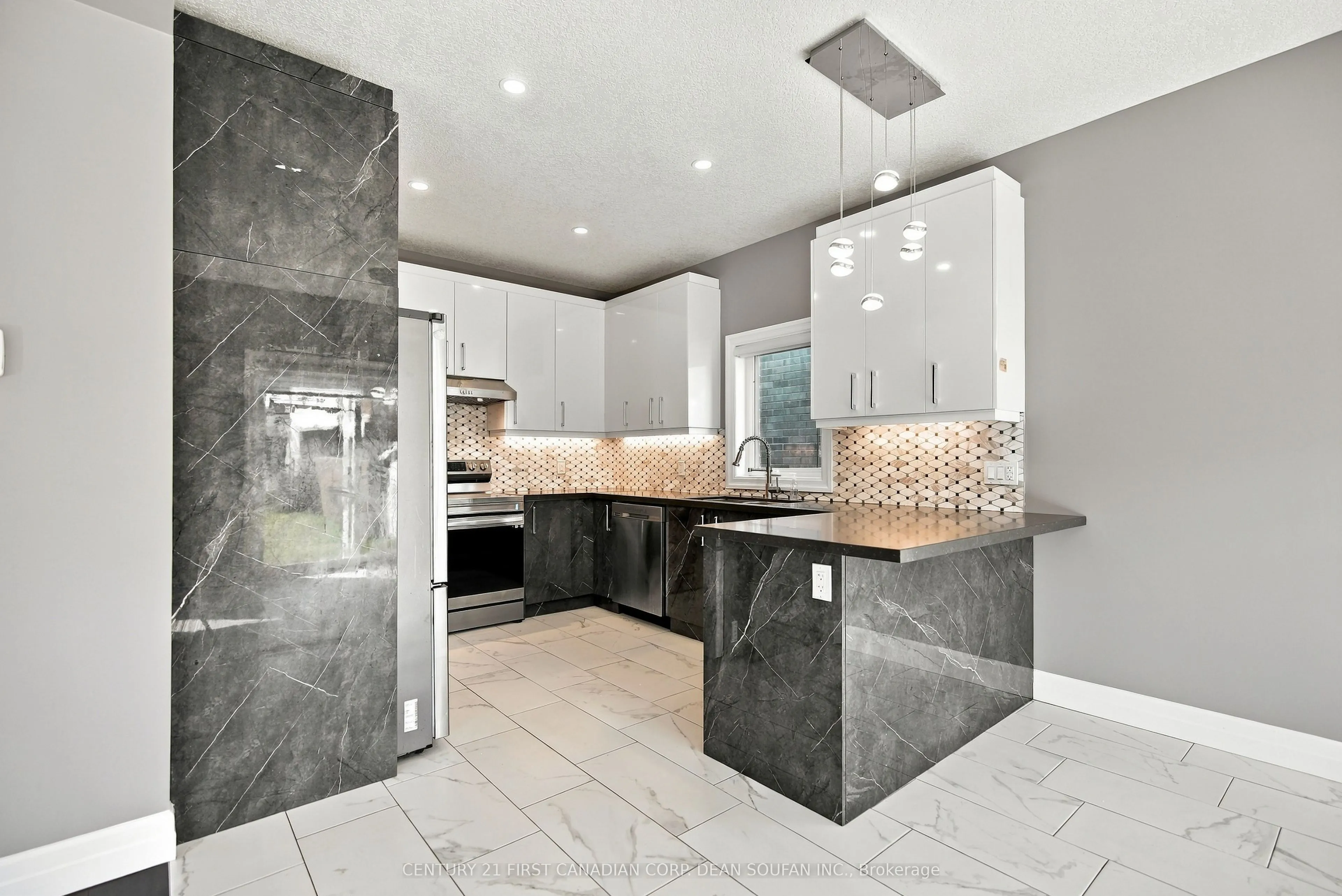 2943 Lemieux Walk