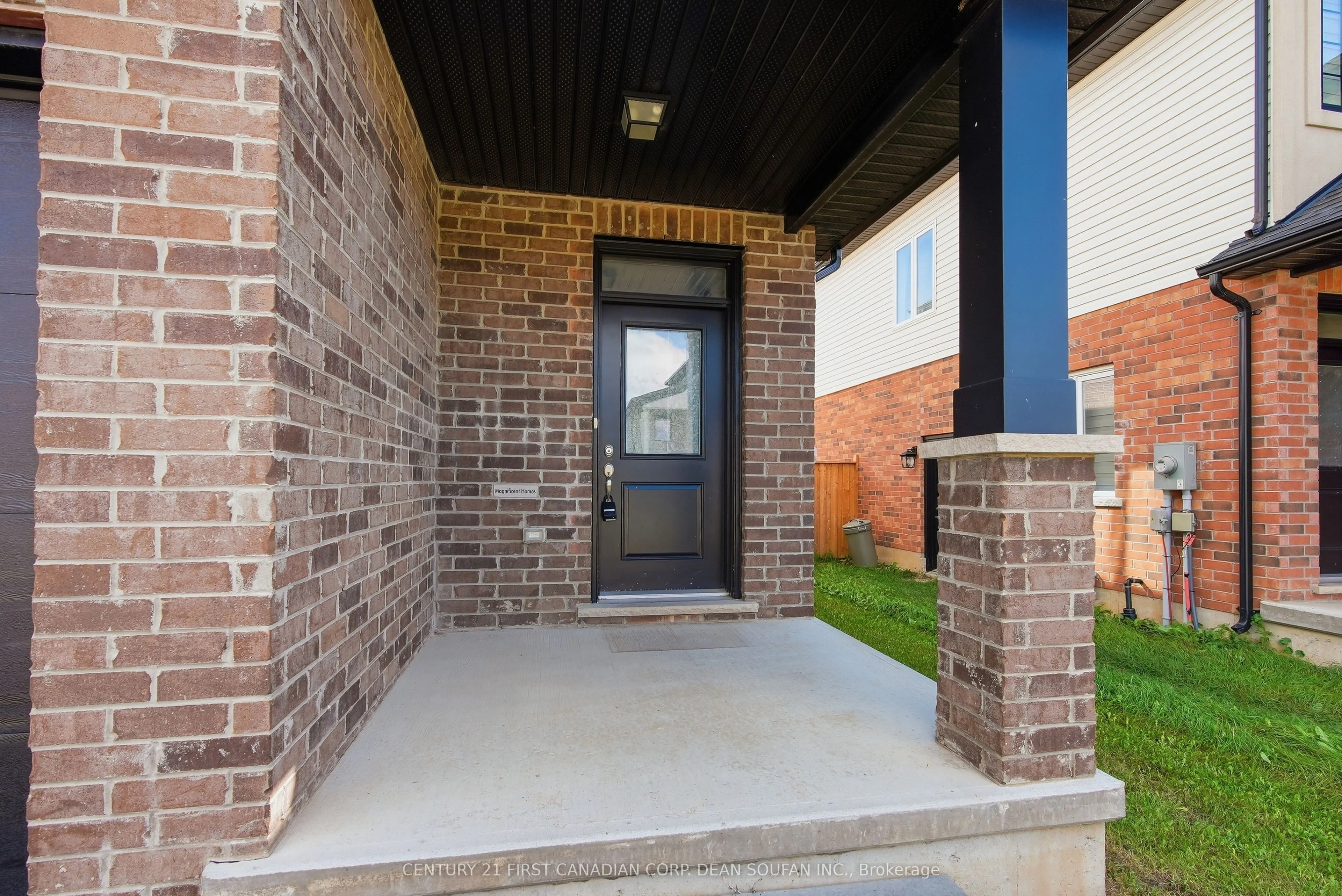 2943 Lemieux Walk
