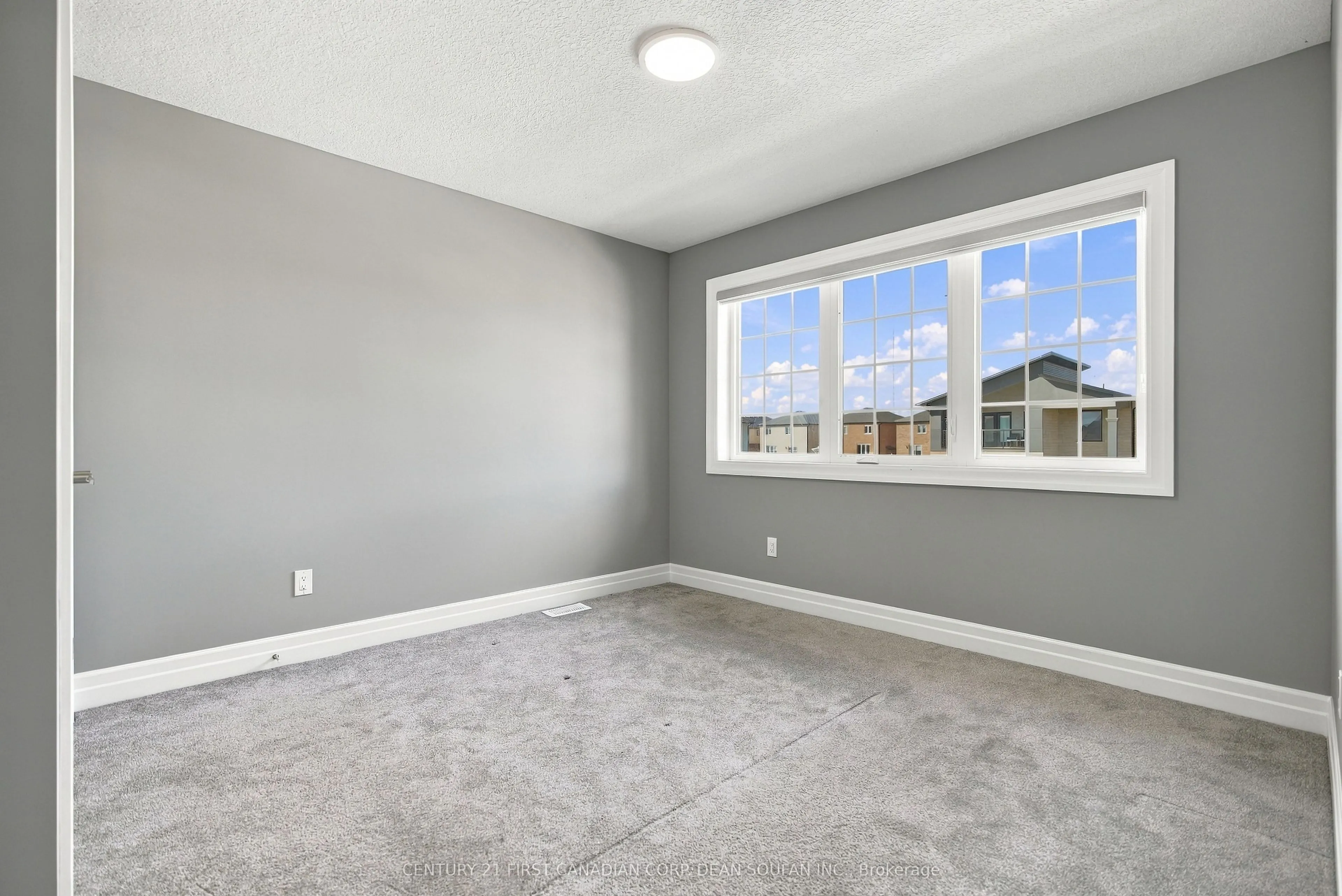 2943 Lemieux Walk