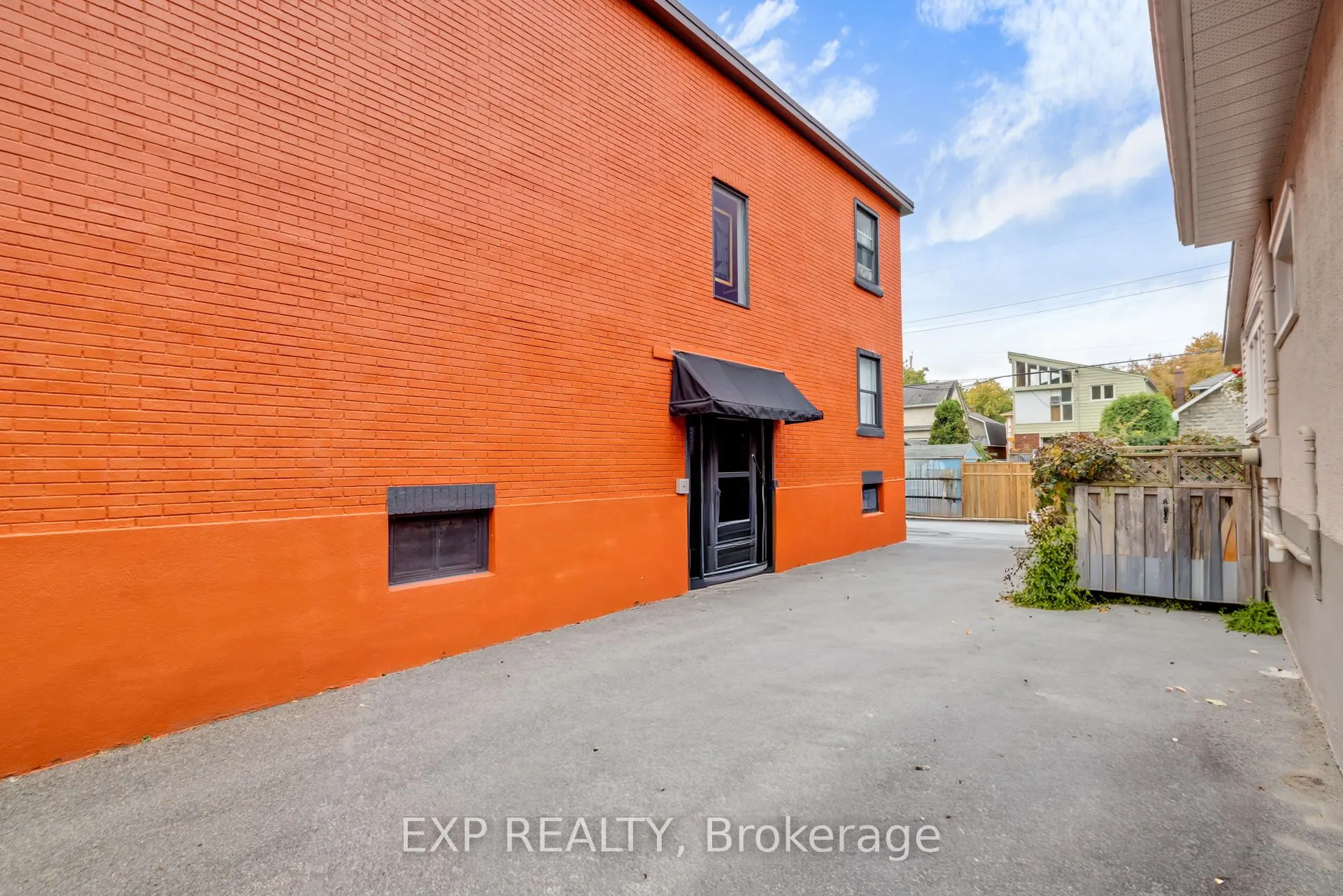 50 Holland Avenue