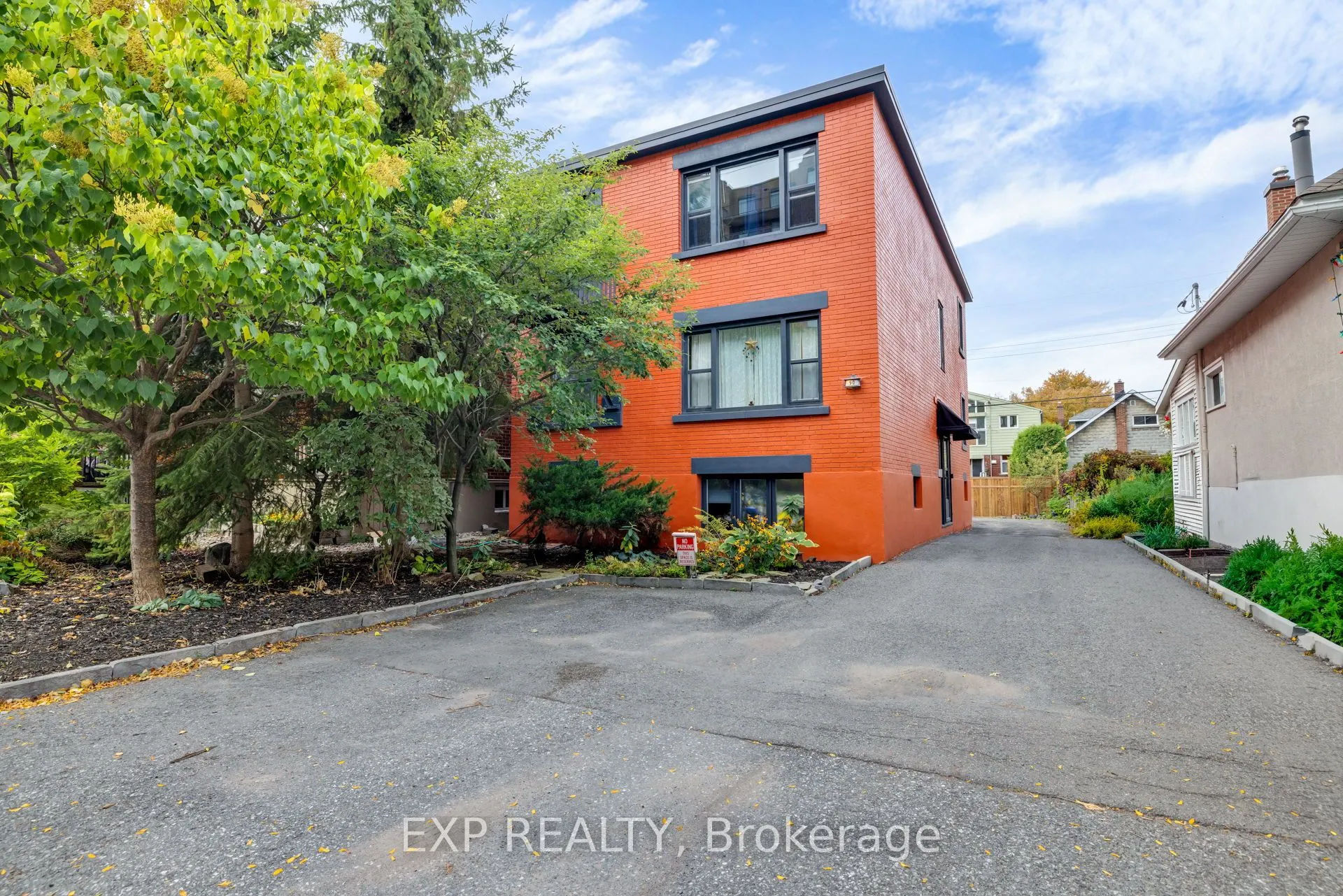 50 Holland Avenue
