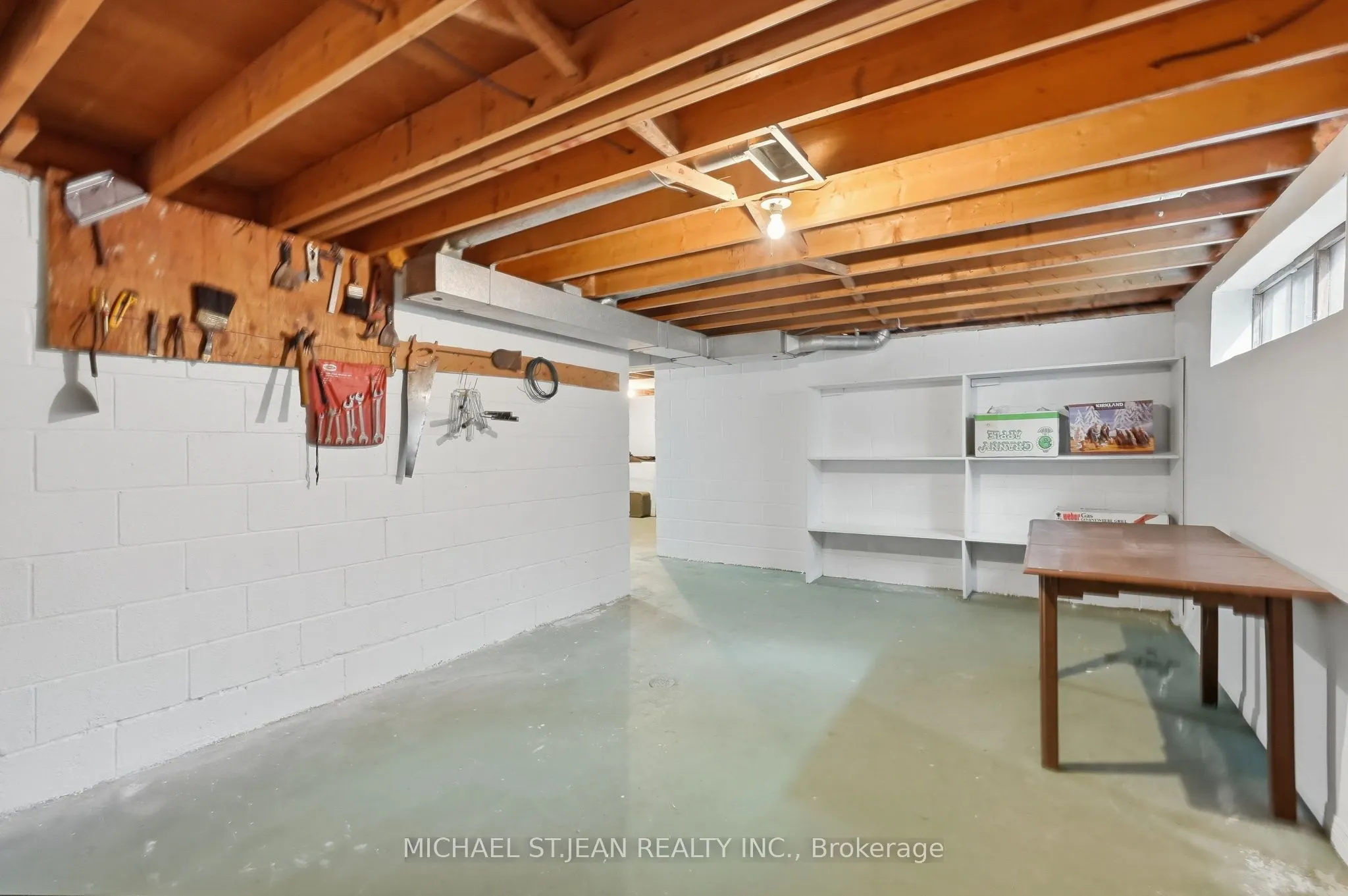 32 San Fernando Drive