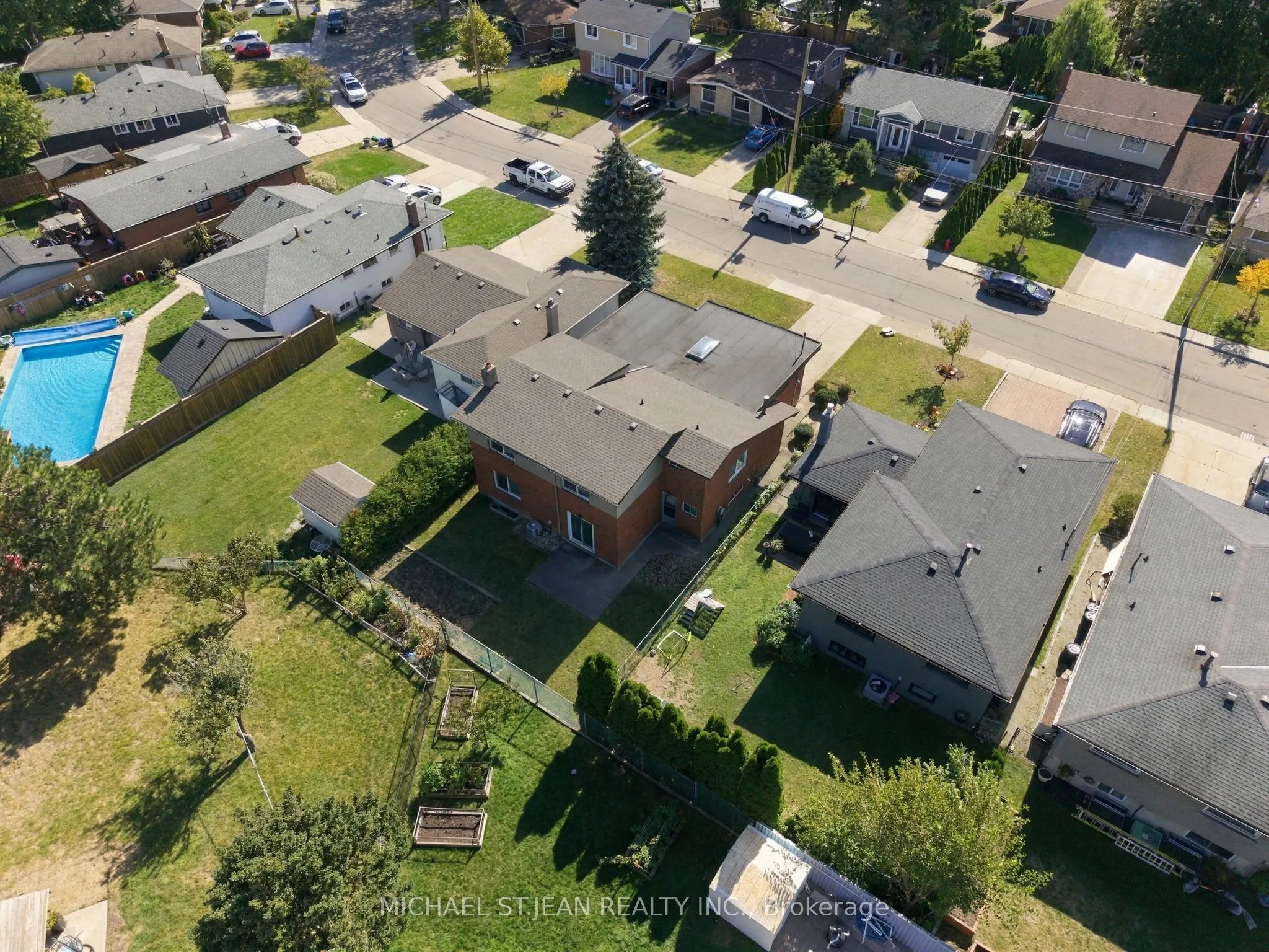 32 San Fernando Drive