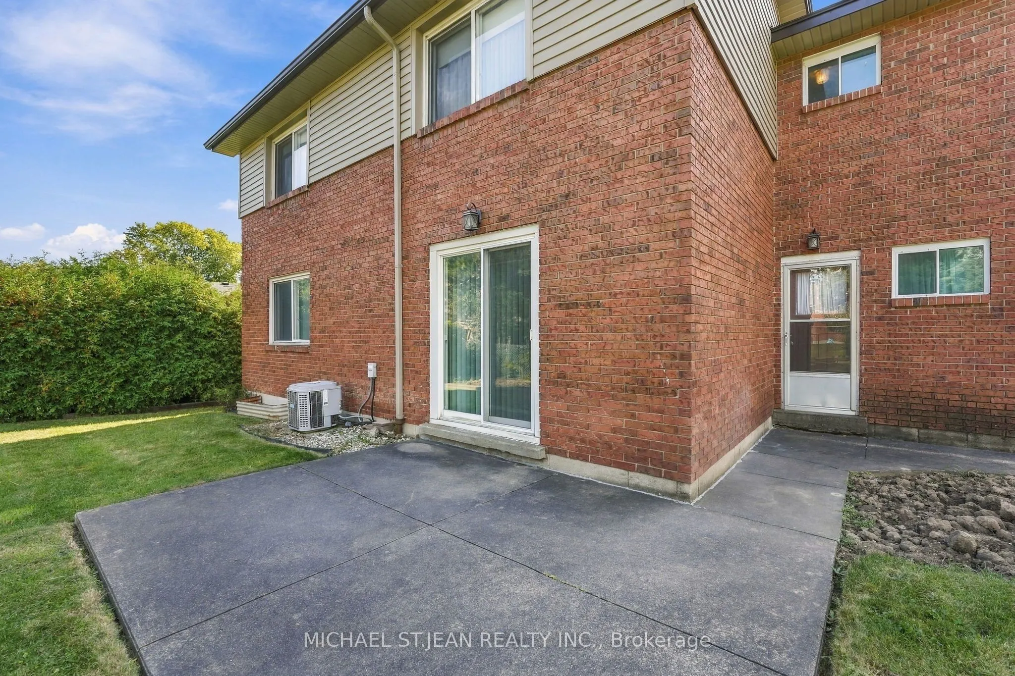 32 San Fernando Drive