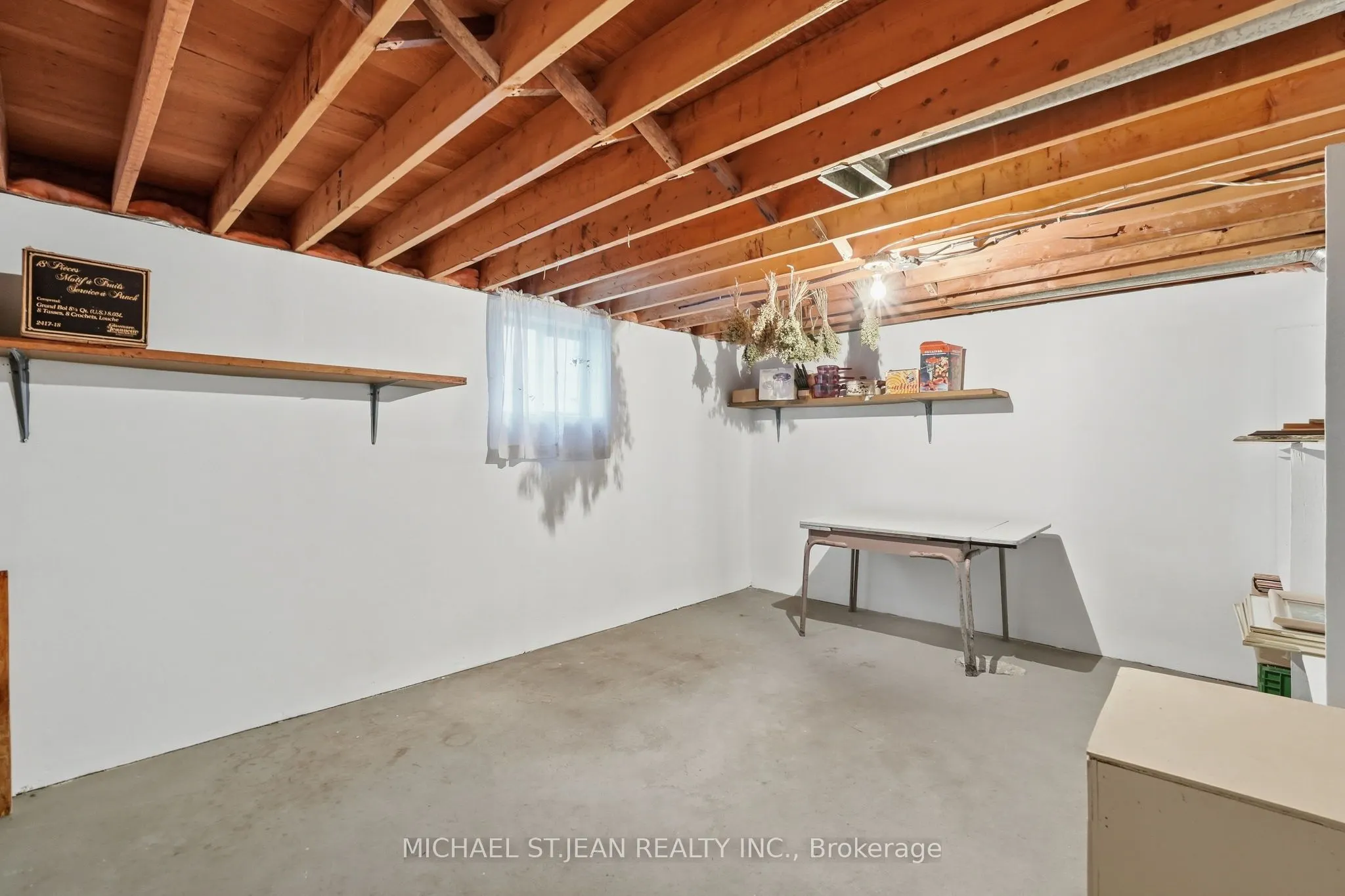 32 San Fernando Drive