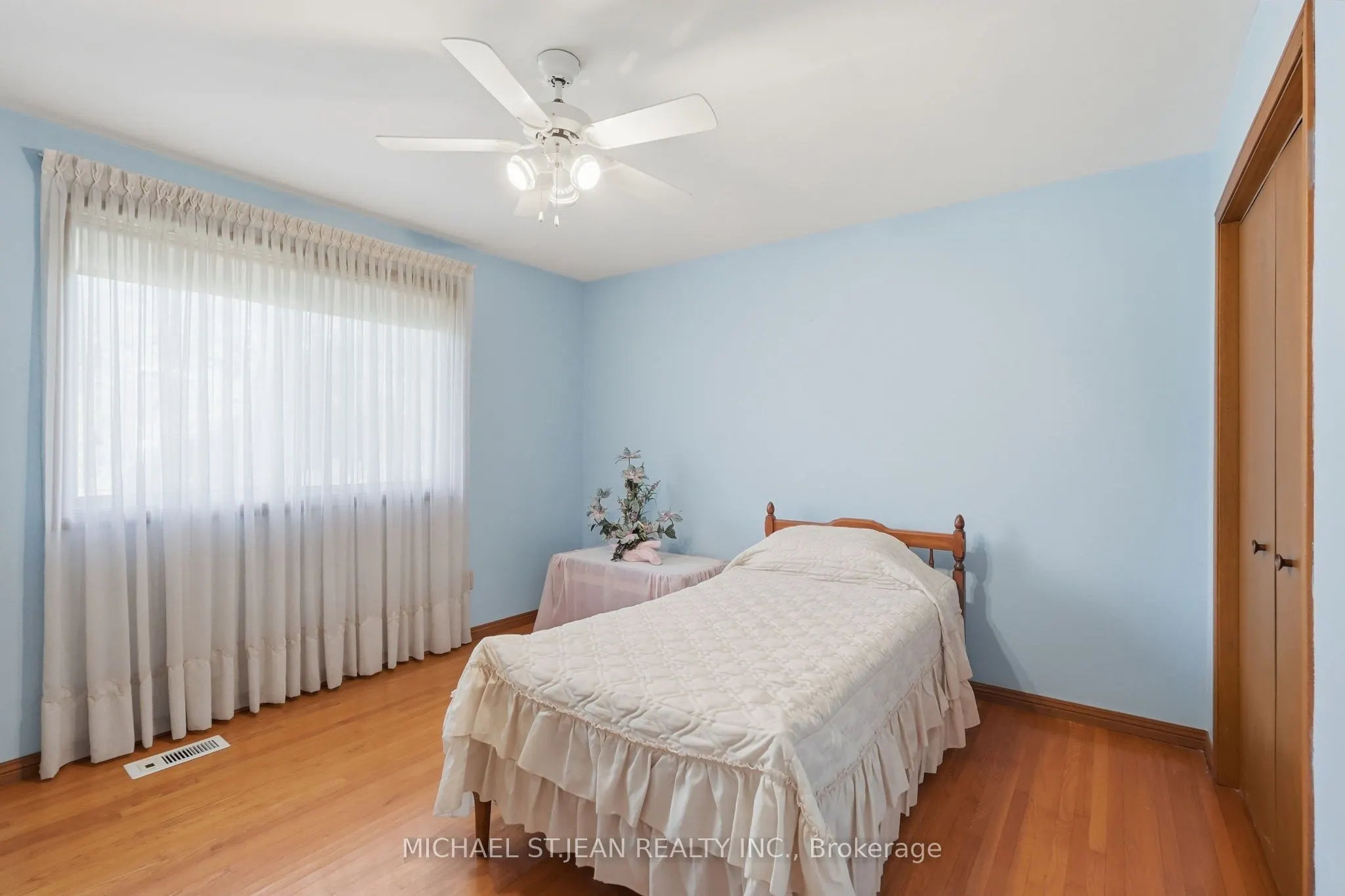 32 San Fernando Drive