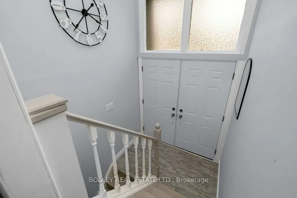 32 Mill Street