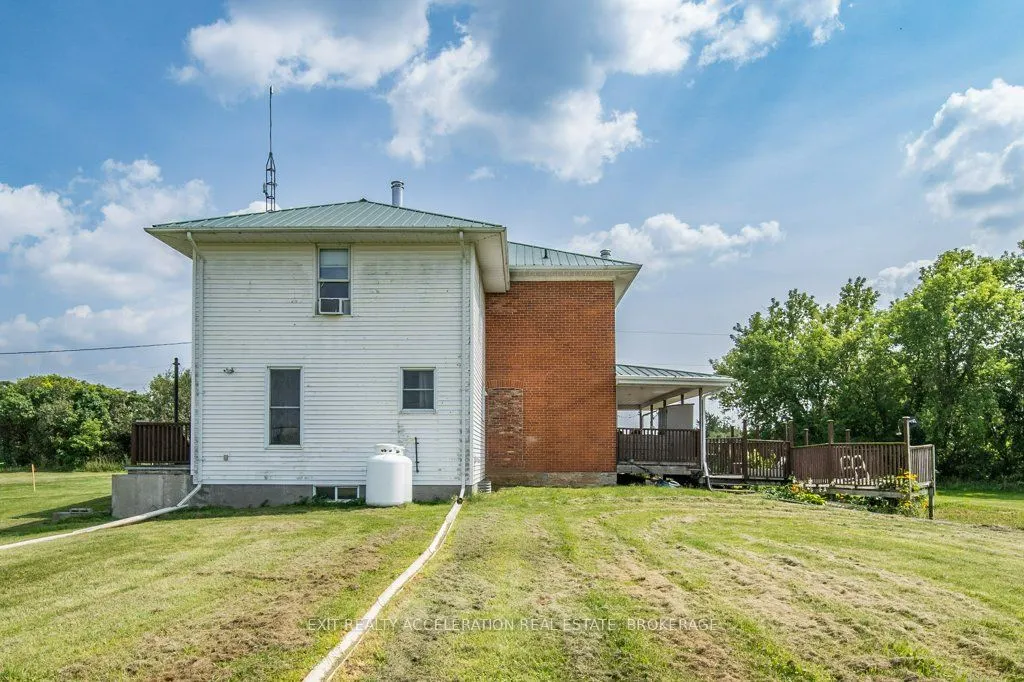 595 Craigen Road