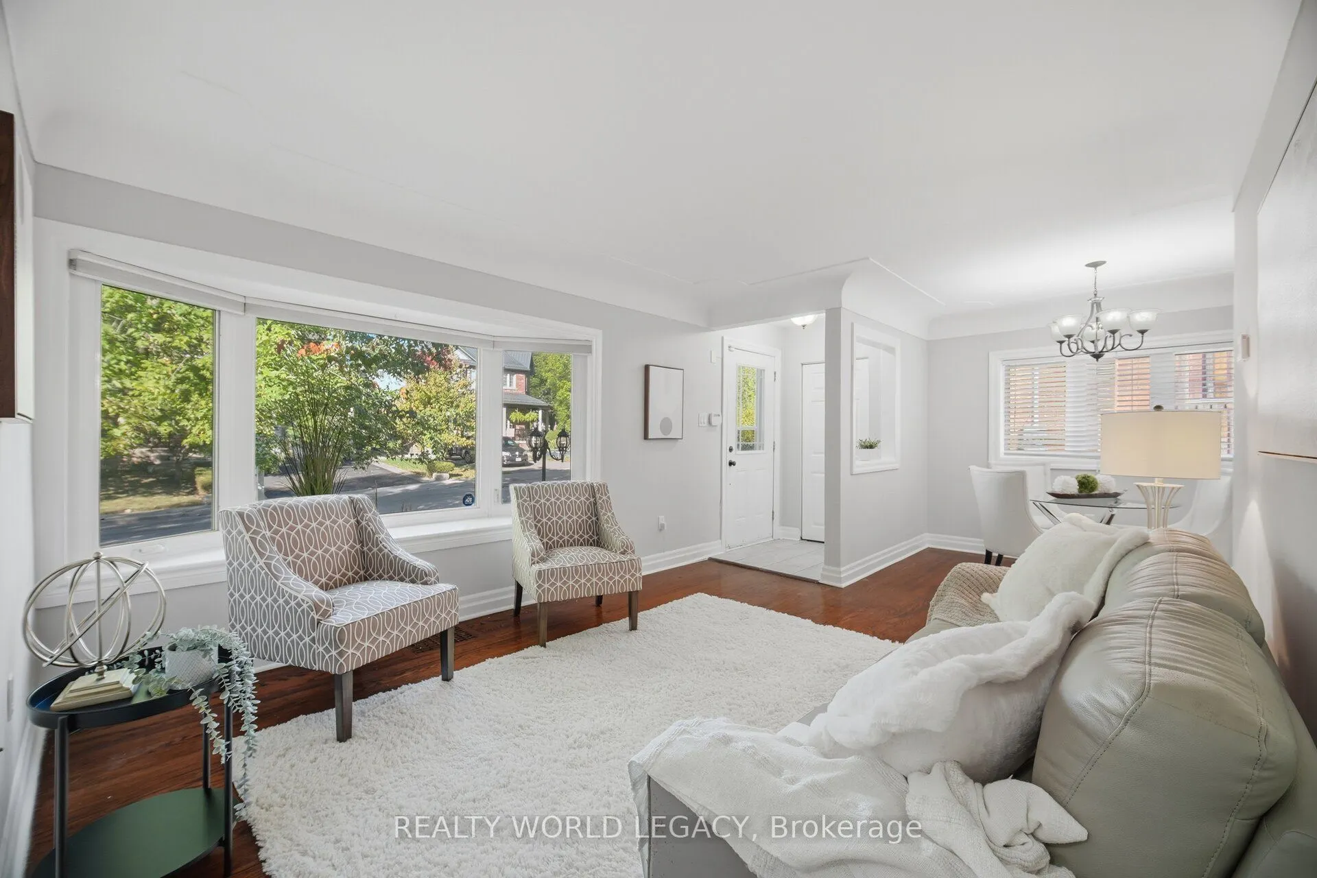 18 Delsey Street