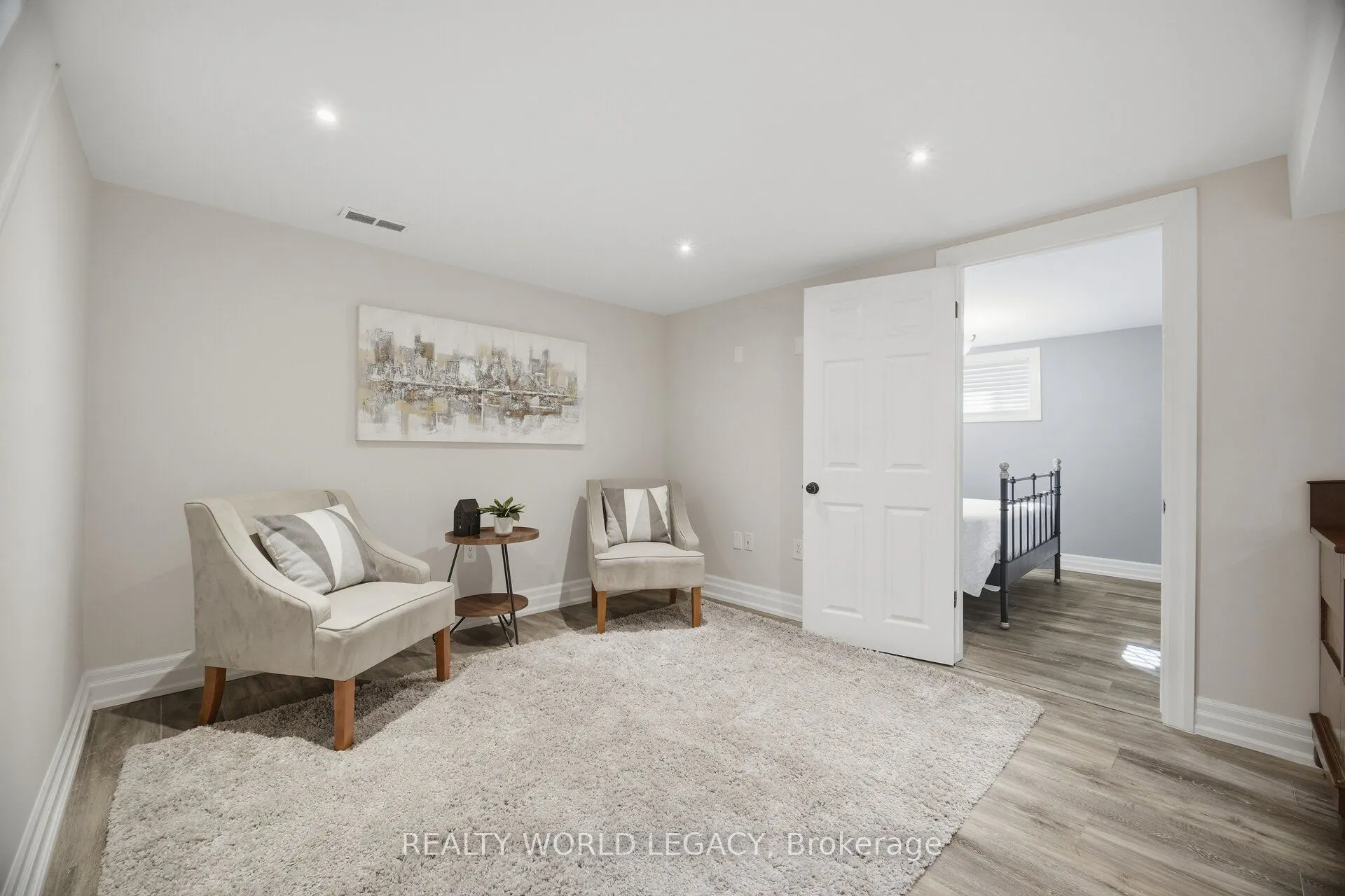 18 Delsey Street