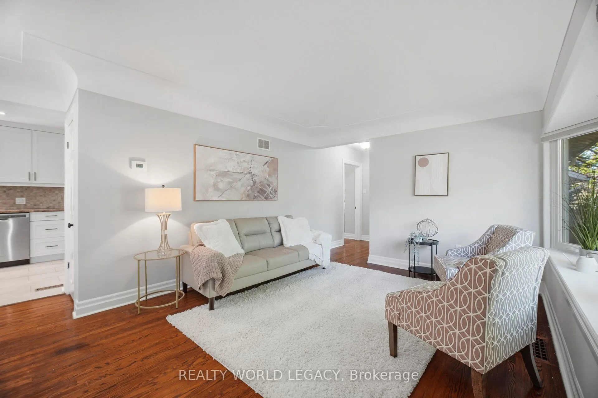 18 Delsey Street