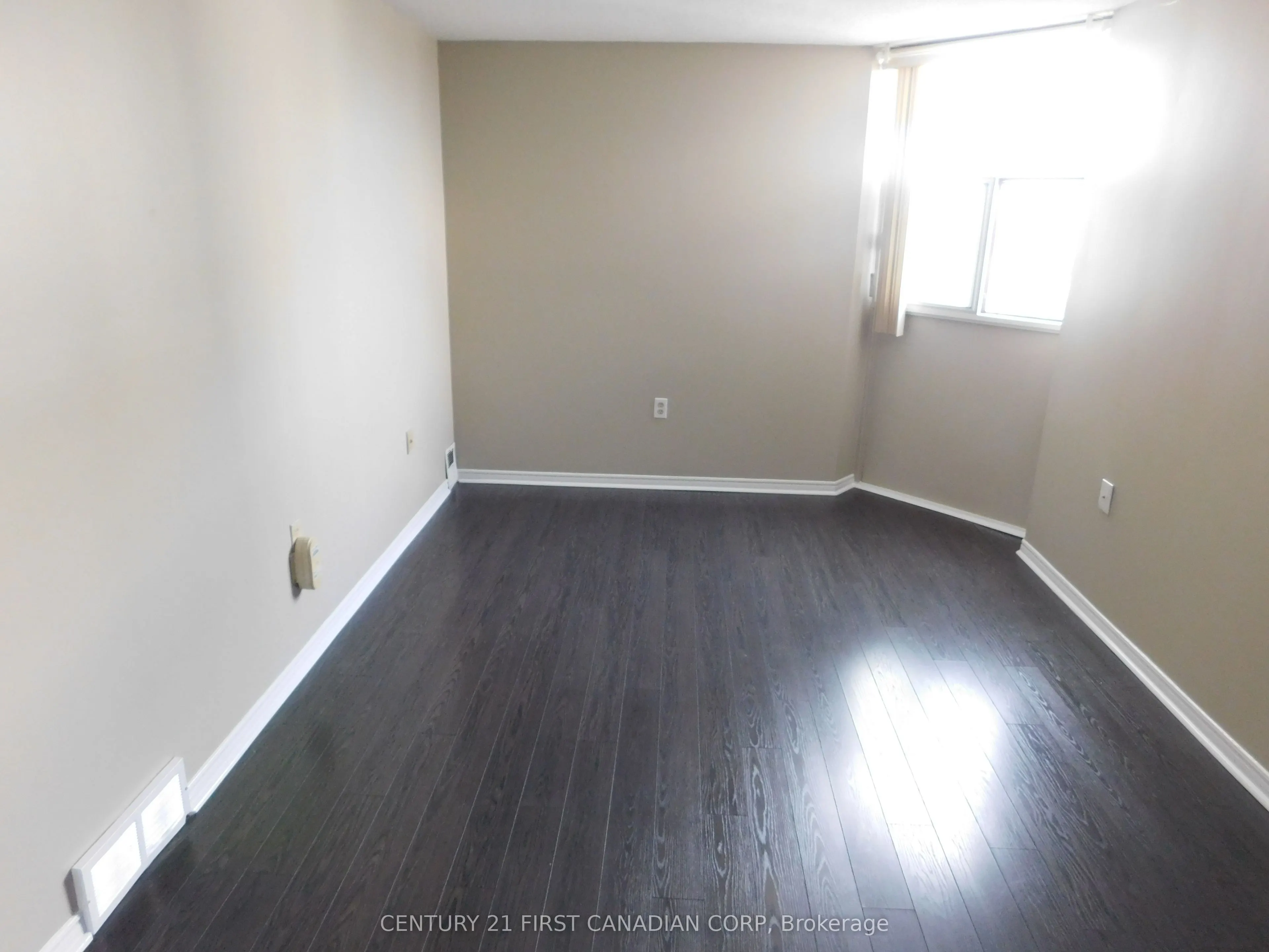323 COLBORNE Street #2004